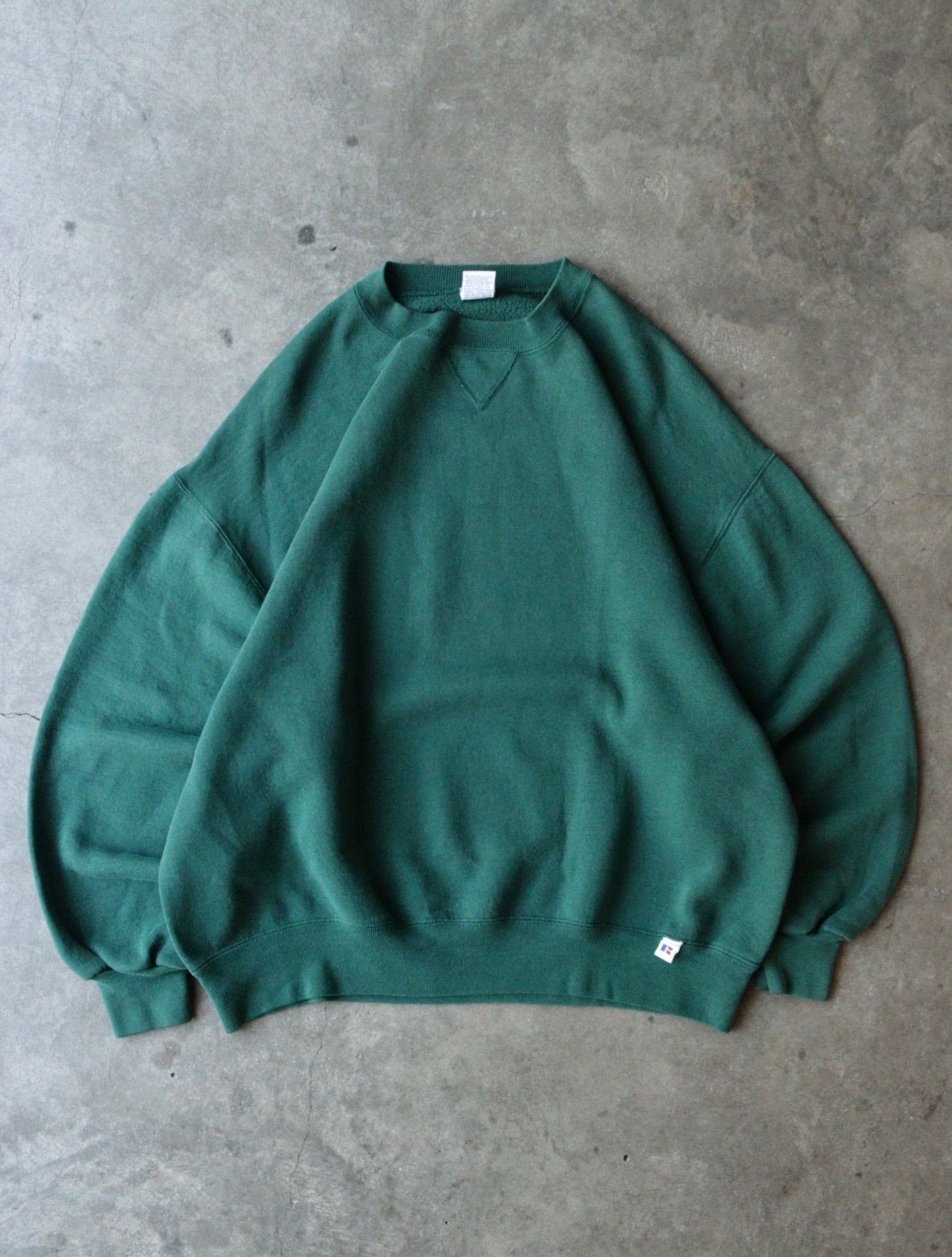 1990S RUSSELL FADED GREEN SWEATSHIRT