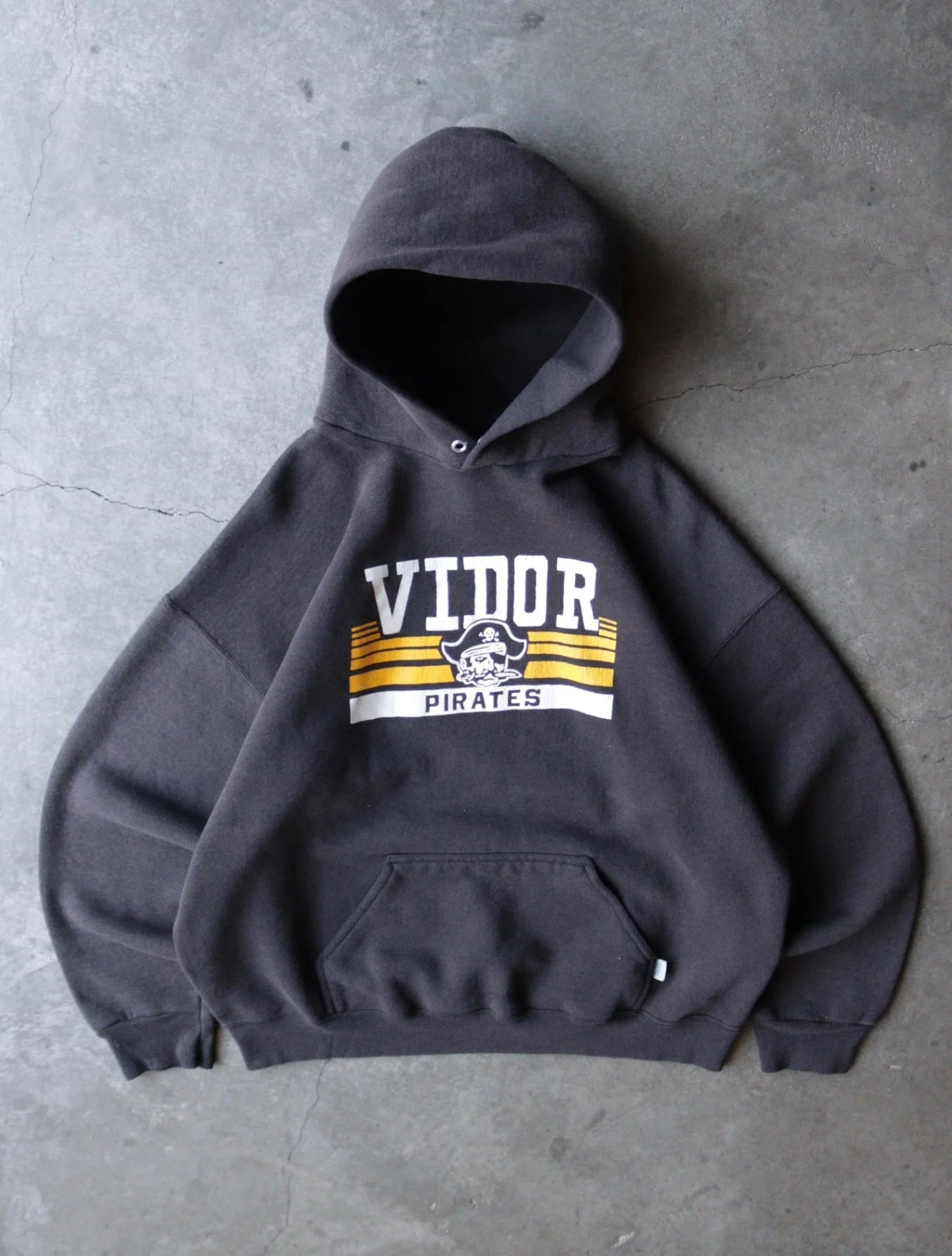 1990S FADED PIRATES HOODED SWEATSHIRT