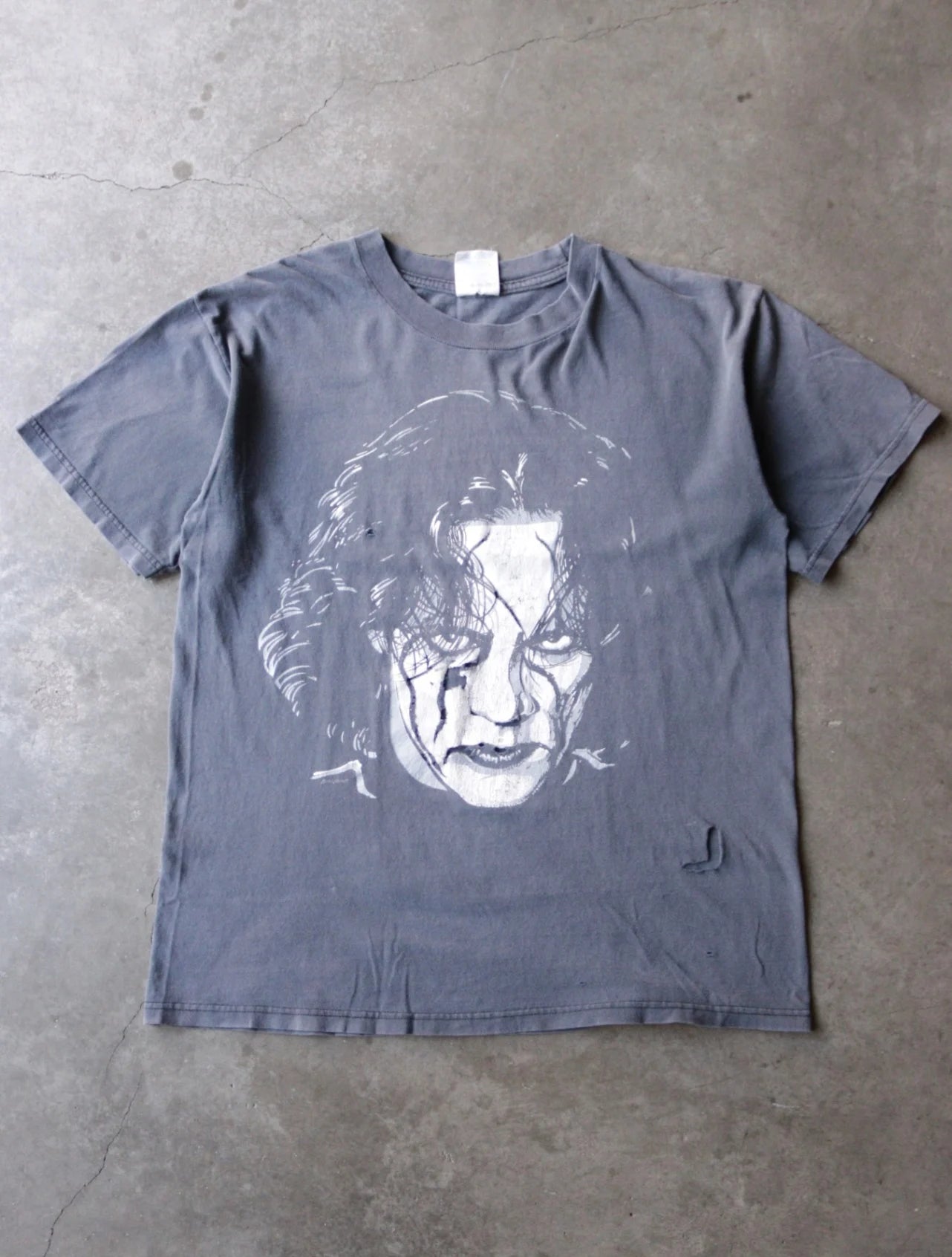 1990S FADED DISTRESSED STING BAND TEE