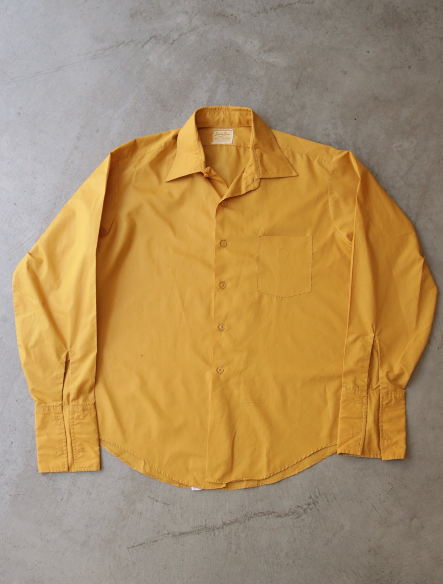 1950S YELLOW BUTTON UP SHIRT