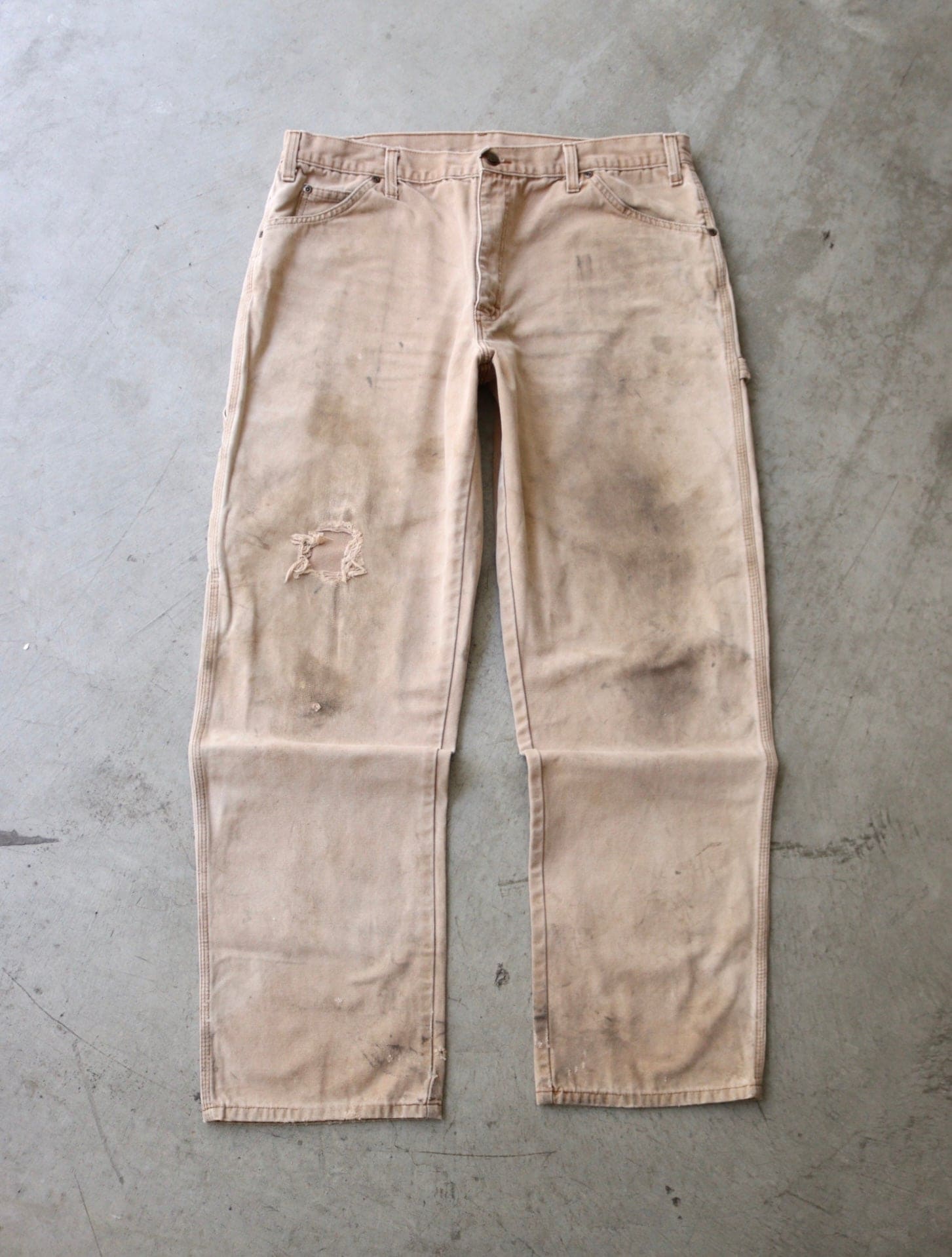 DICKIES DISTRESSED STAINED CARPENTER PANTS