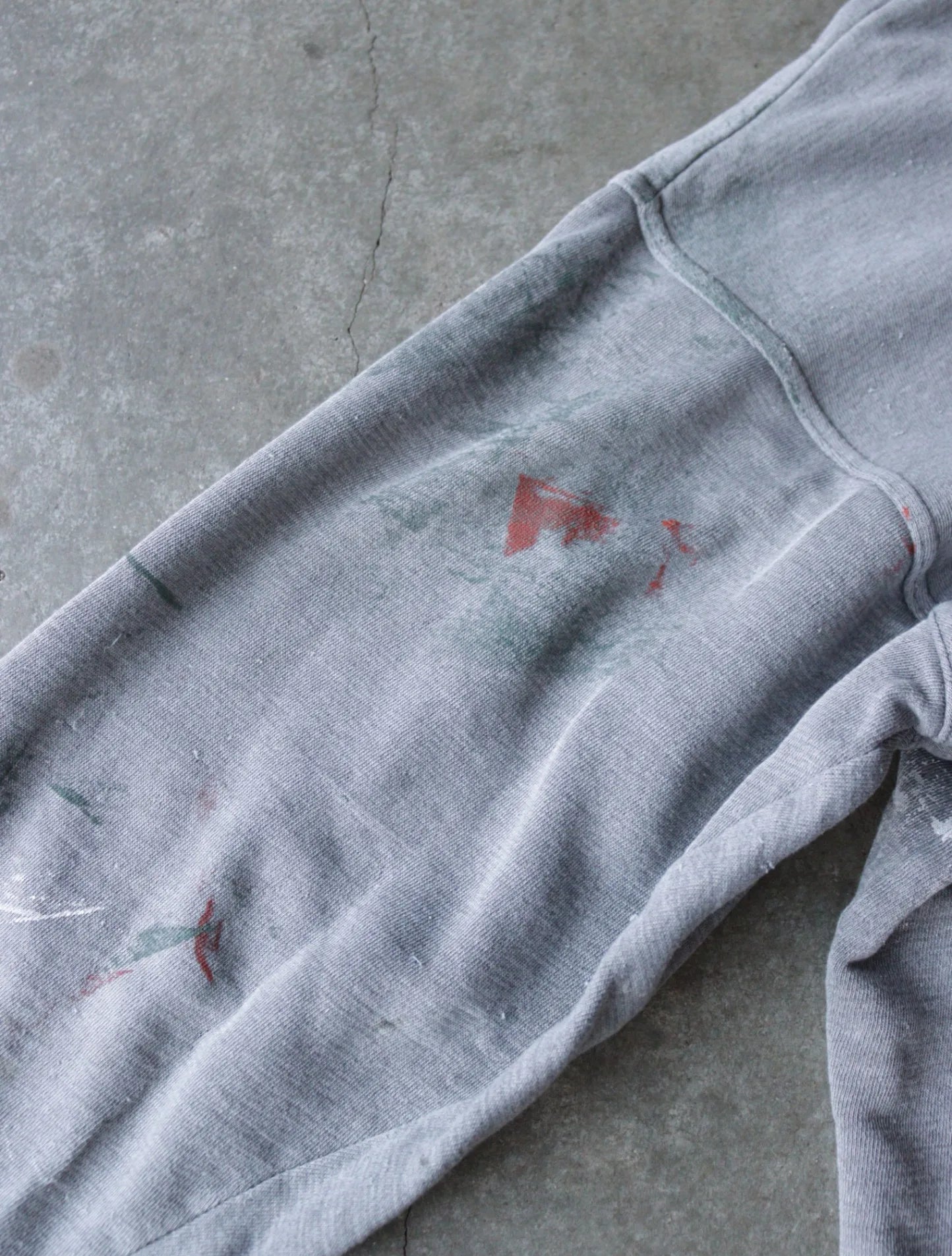 1990S FADED PAINTER 1/4 BUTTON SWEATSHIRT