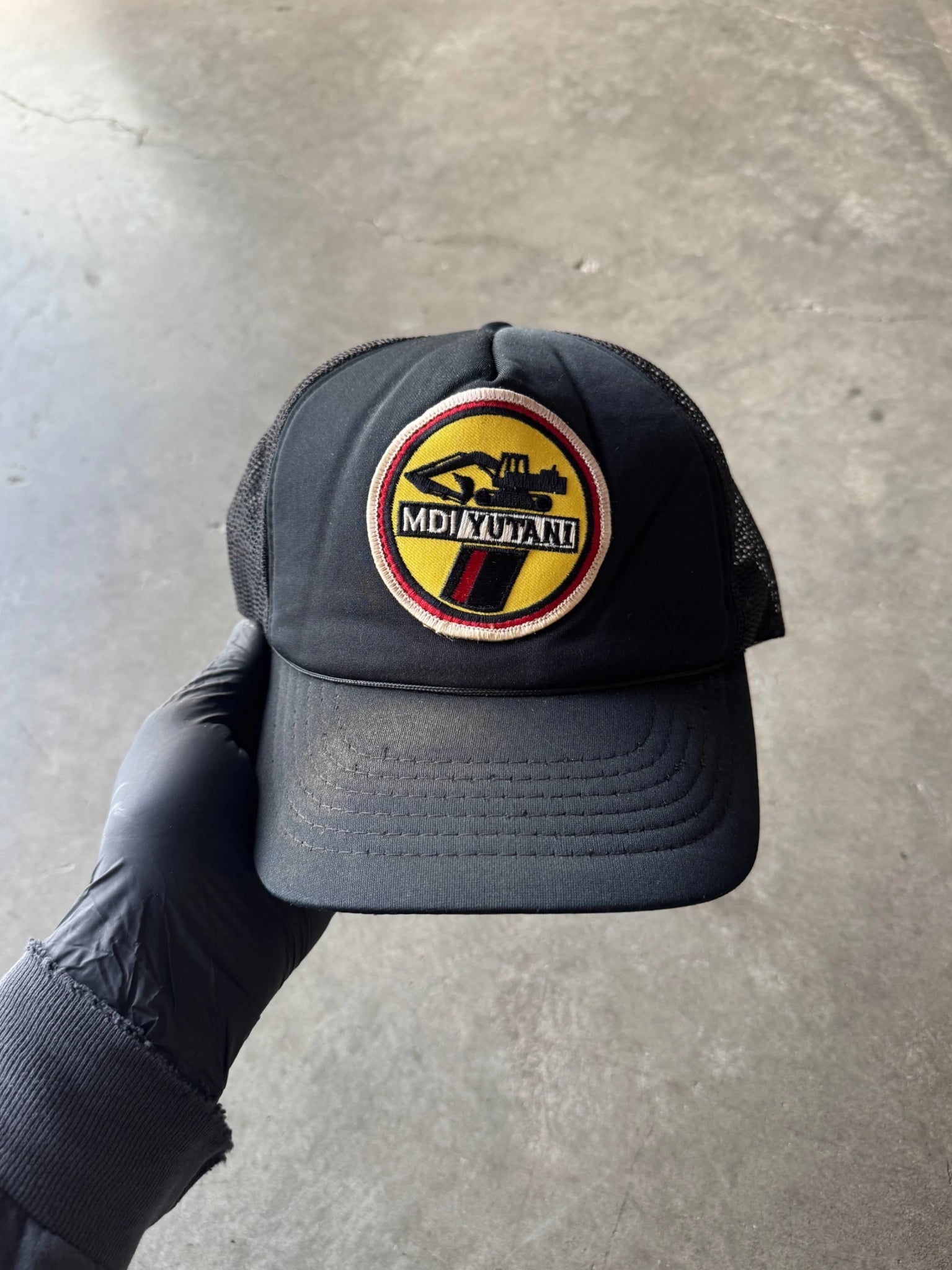 YUTANI CONSTRUCTION HAT