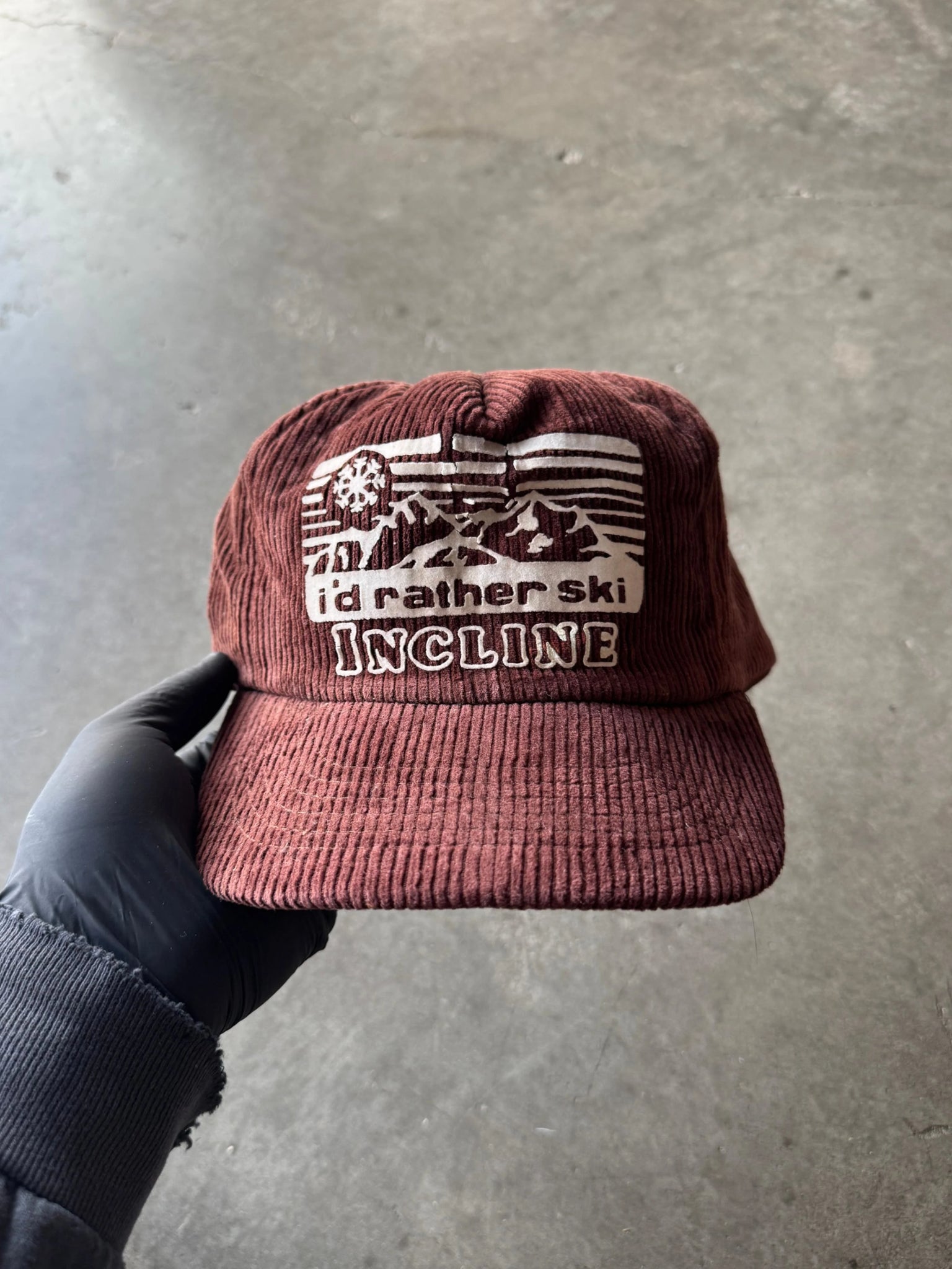 1990S INCLINE CORD HAT