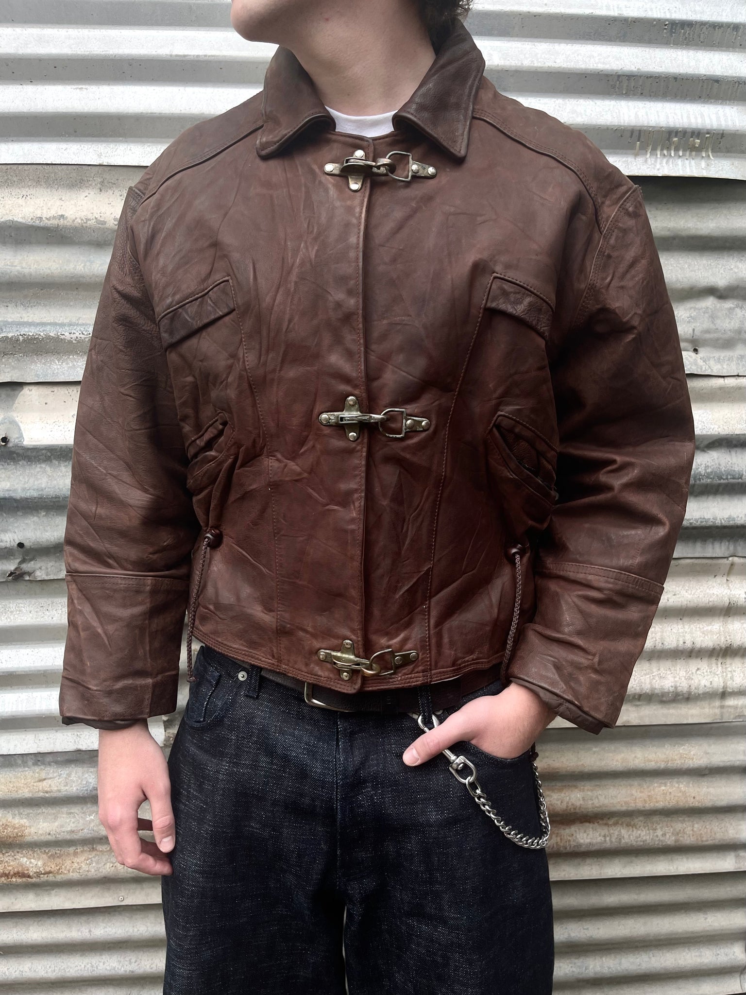 1980S BROWN COW LEATHER FIREMAN CLASP JACKET