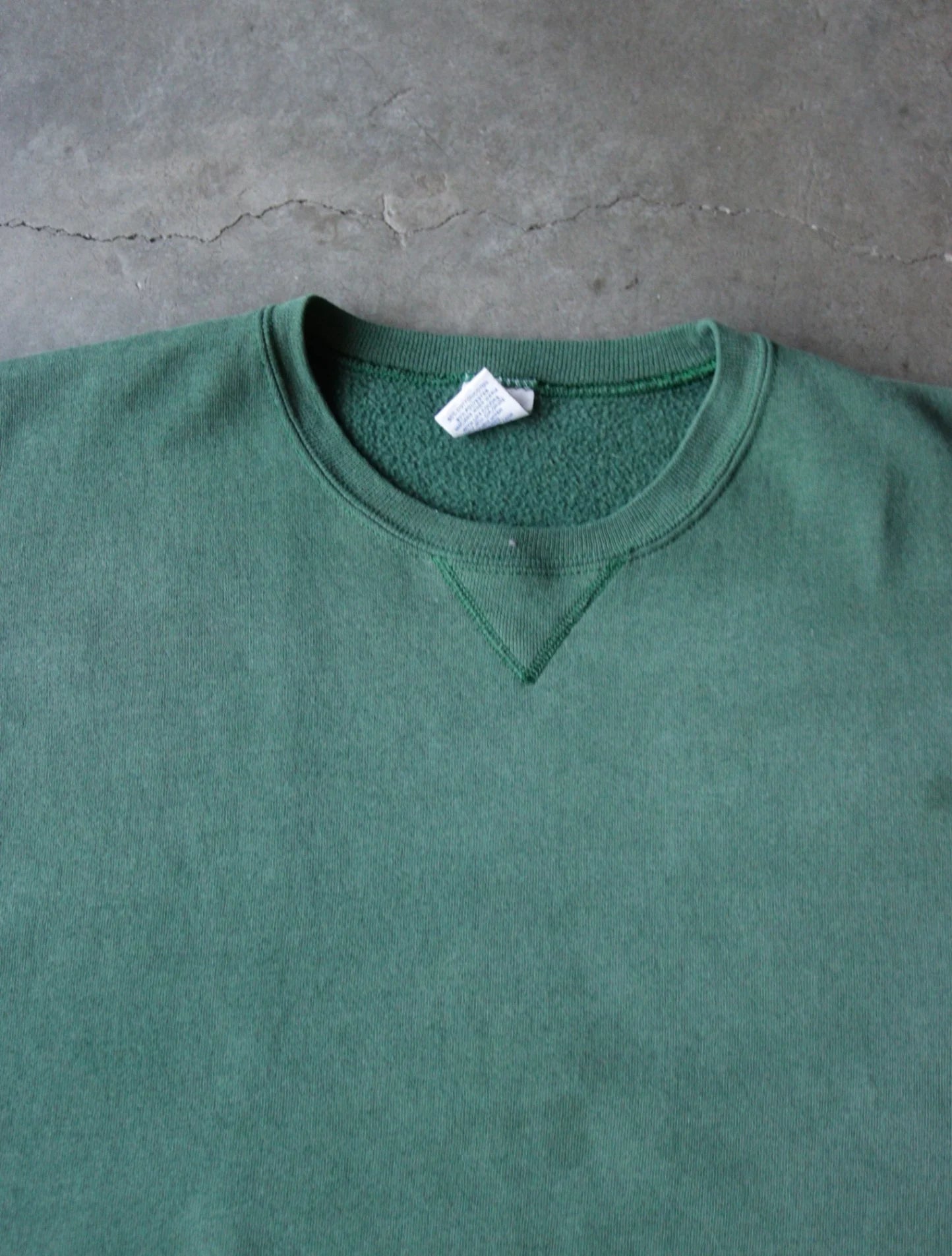 1990S CUTOFF RUSSELL SWEATSHIRT