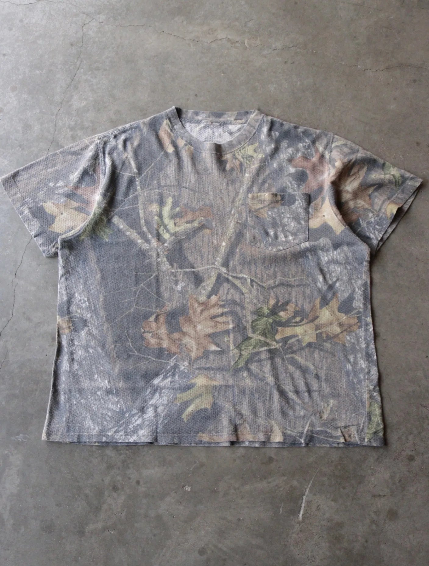 1990S MESH CAMO TEE