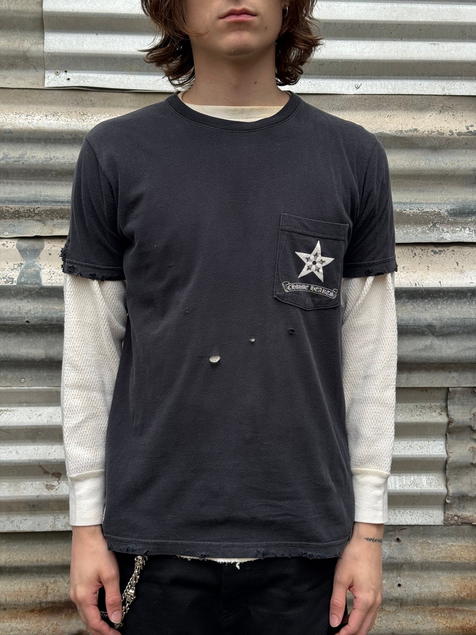 2000S CHROME HEARTS STAR THRASHED TEE + THERMAL