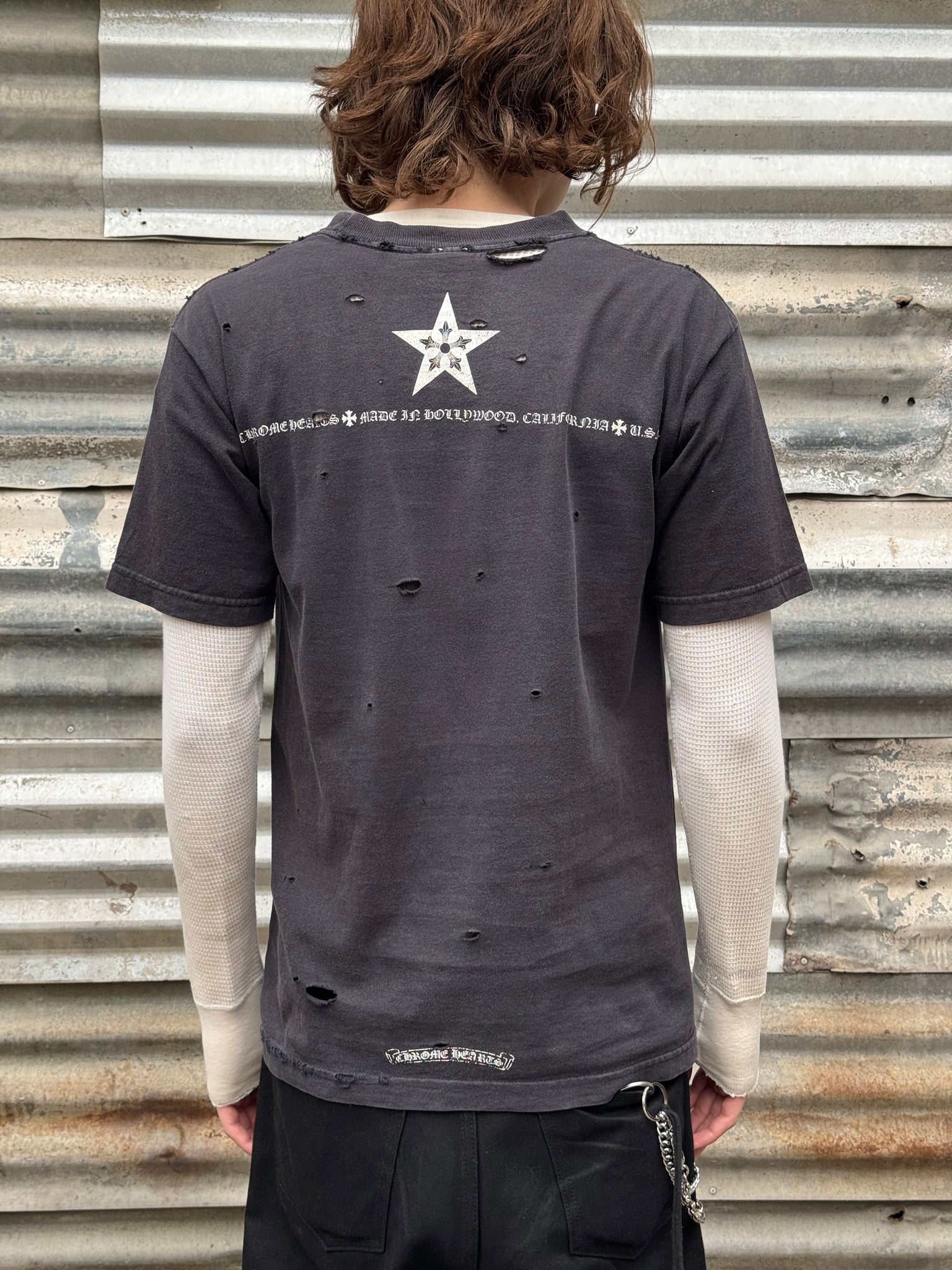 2000S CHROME HEARTS STAR NECK THRASHED TEE + THERMAL