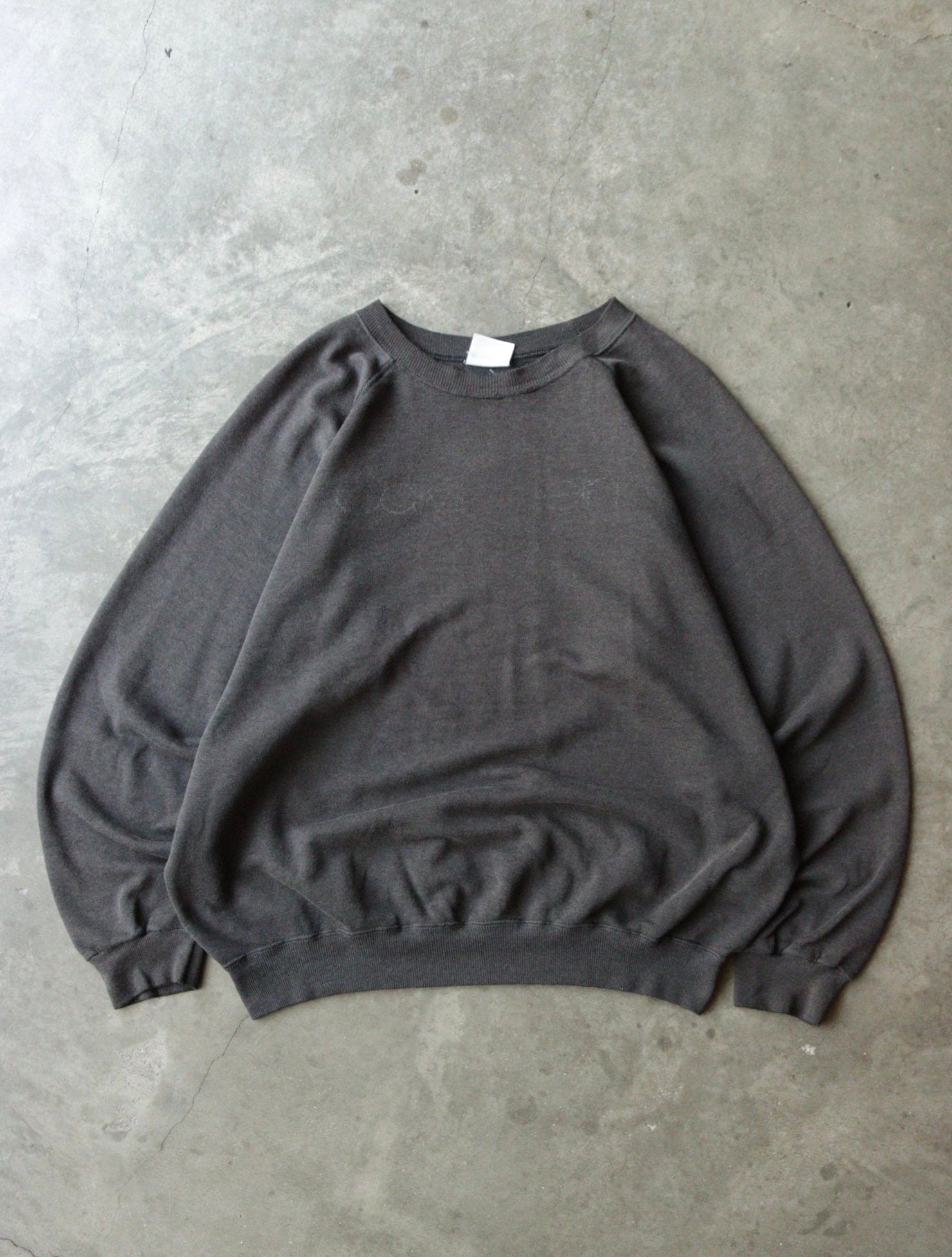 1990S FADED CALVIN KLEIN SWEATSHIRT