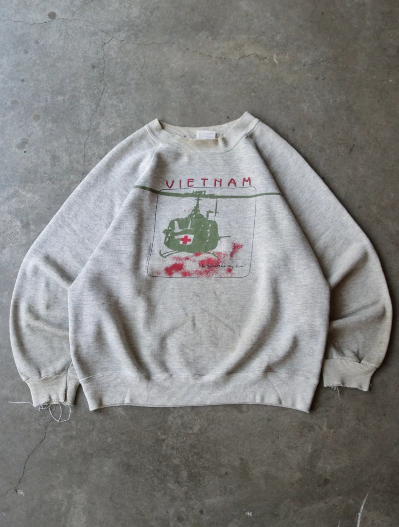 1980S VIETNAM SWEATSHIRT