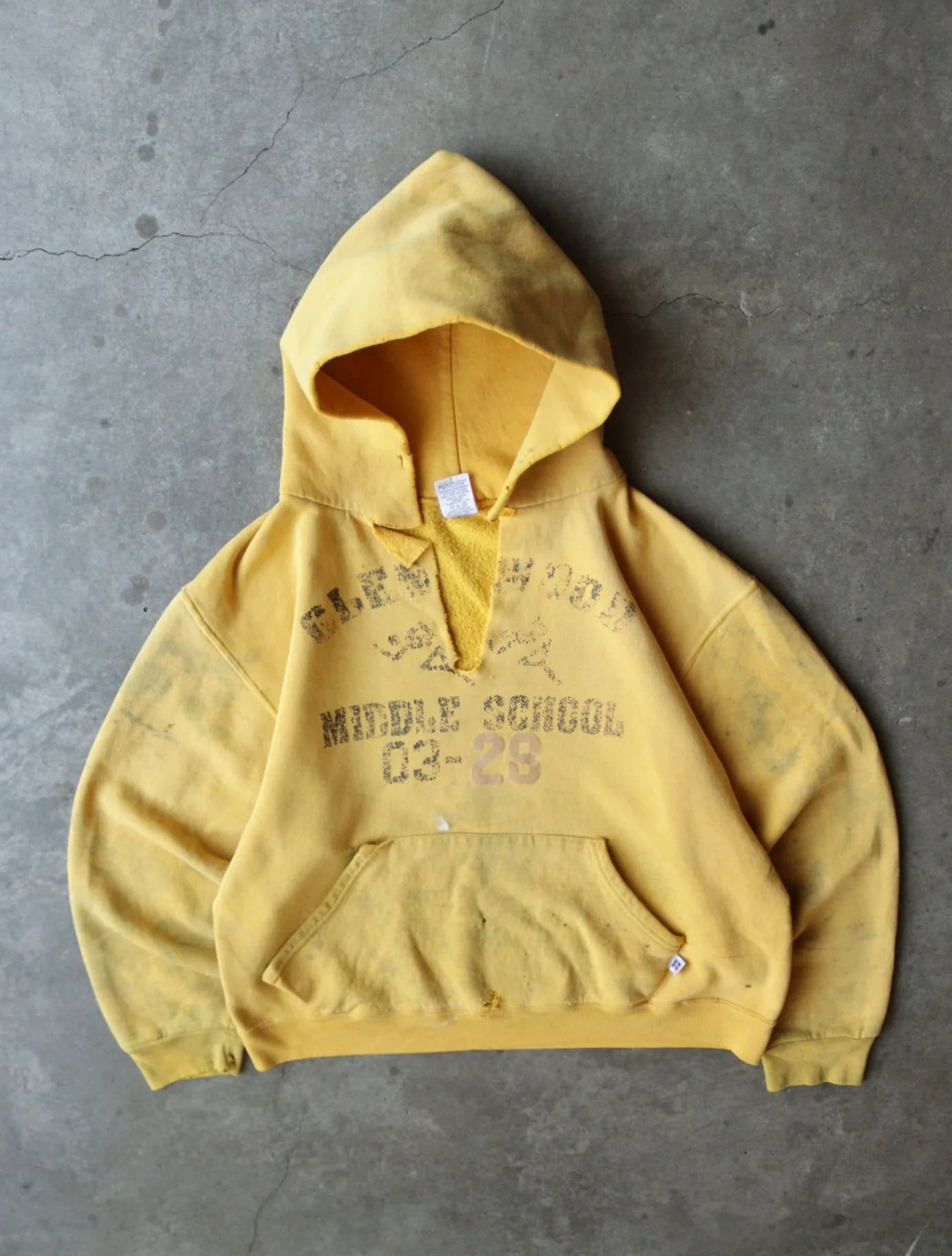 1990S MIDDLE SCHOOL HOODED SWEATSHIRT