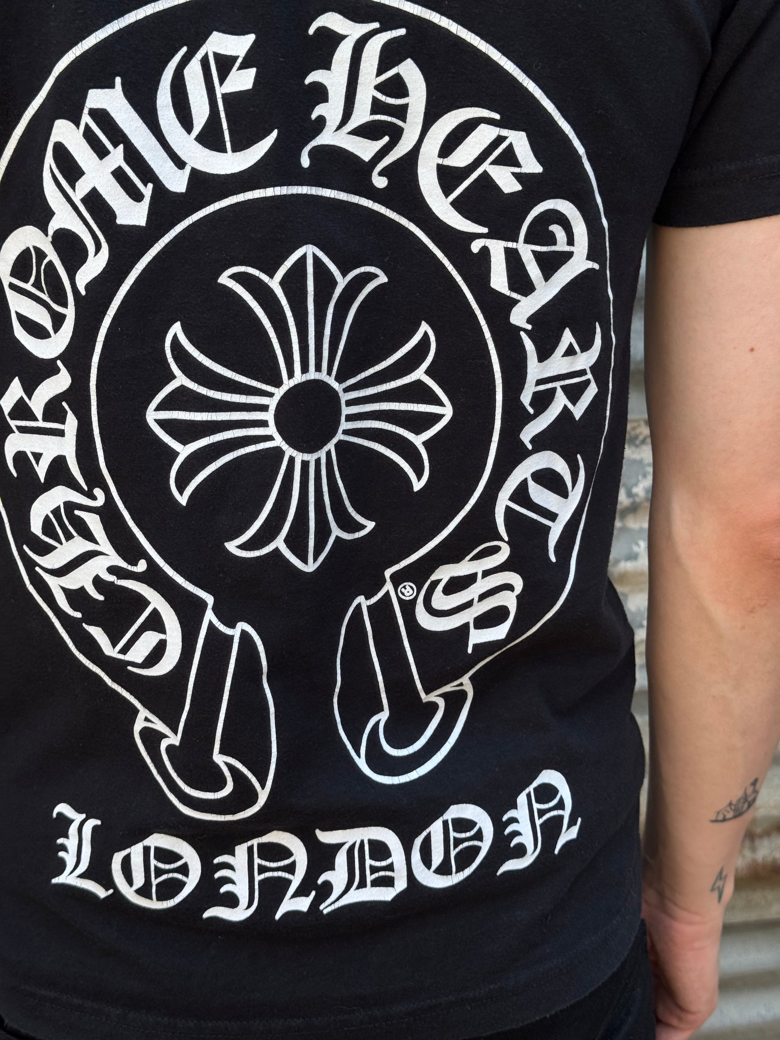 2000S CHROME HEARTS LONDON TEE