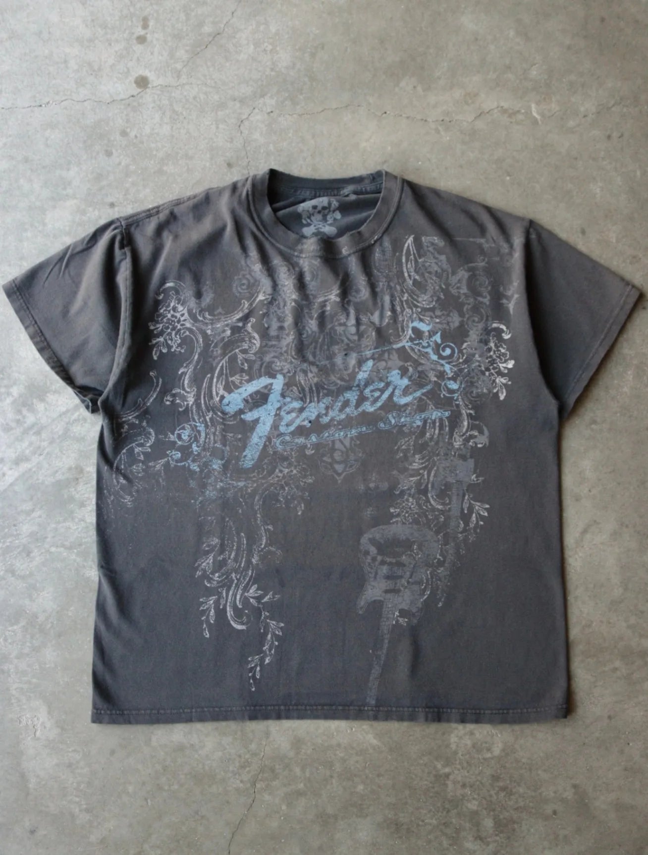 2000S FENDER TEE