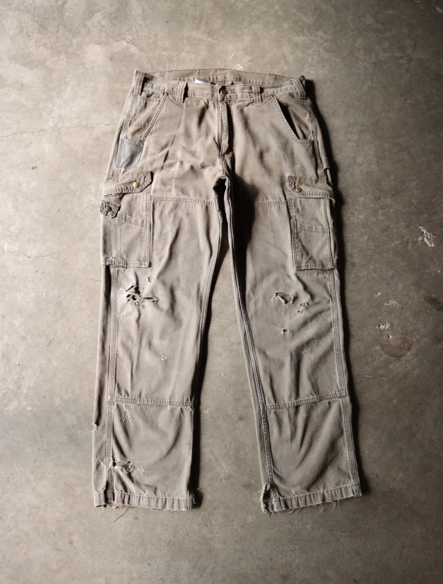 2000S DISTRESSED CARHARTT DOUBLE KNEE PANTS