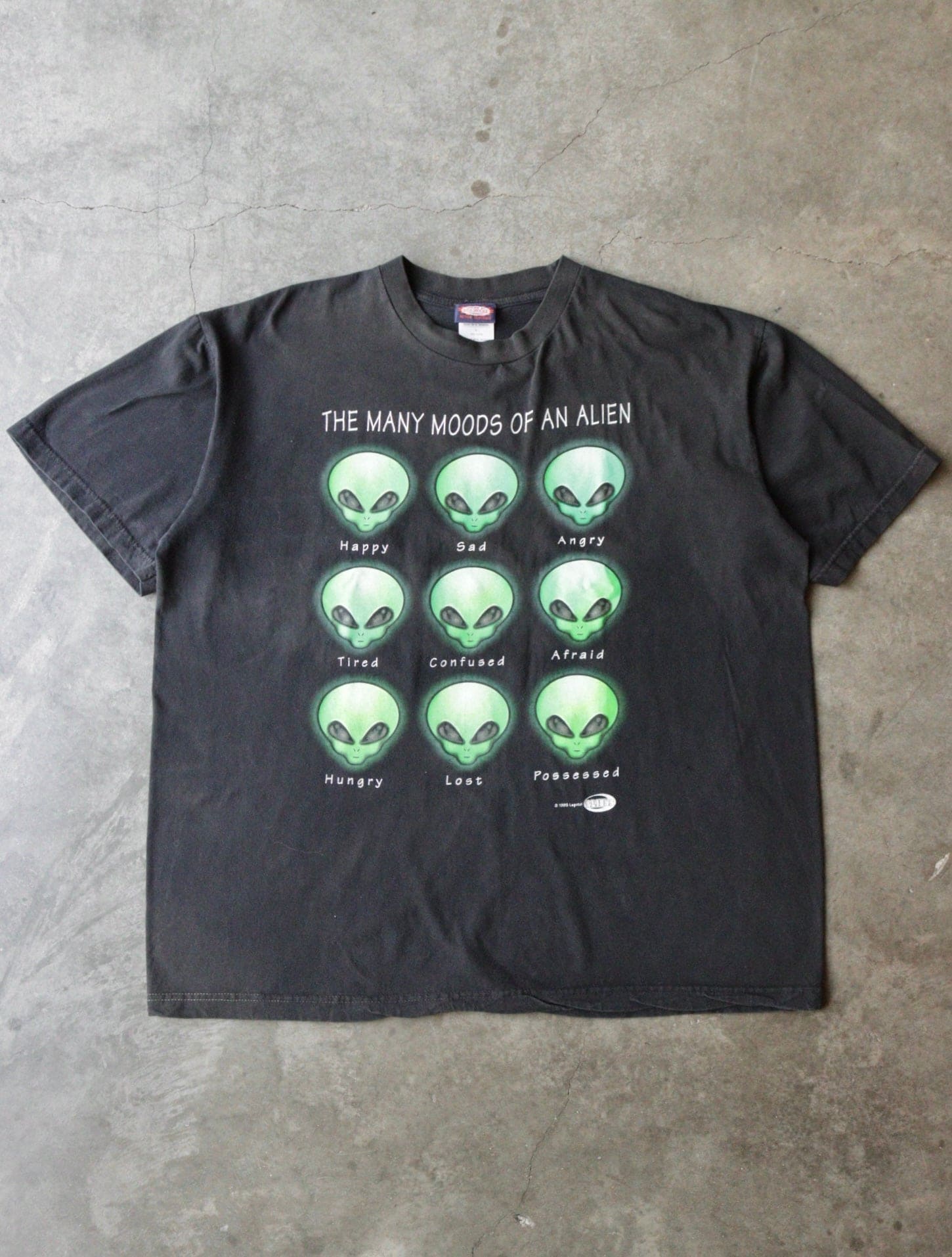 2000S ALIEN MOOD TEE