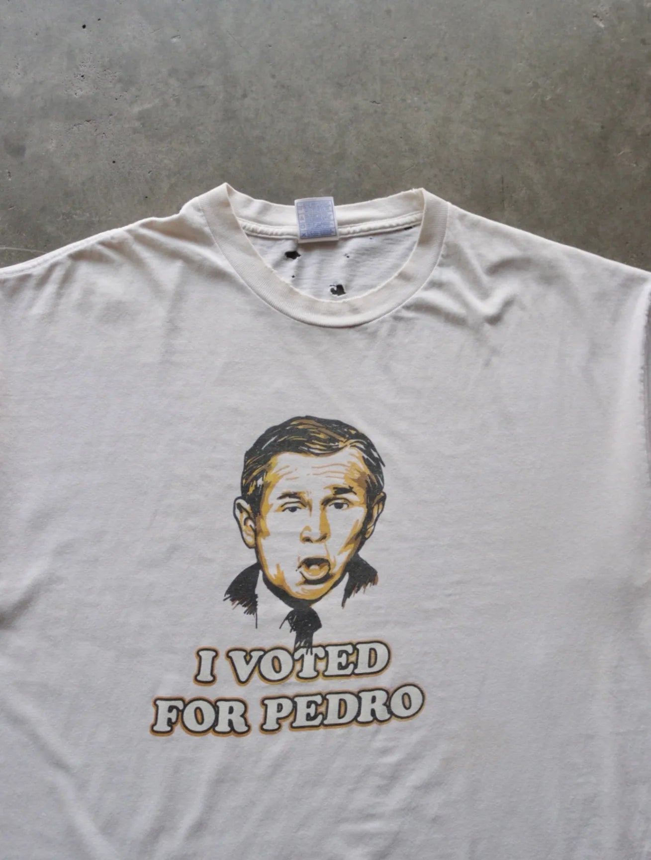 2000S DISTRESSED I VOTED FOR PEDRO TEE