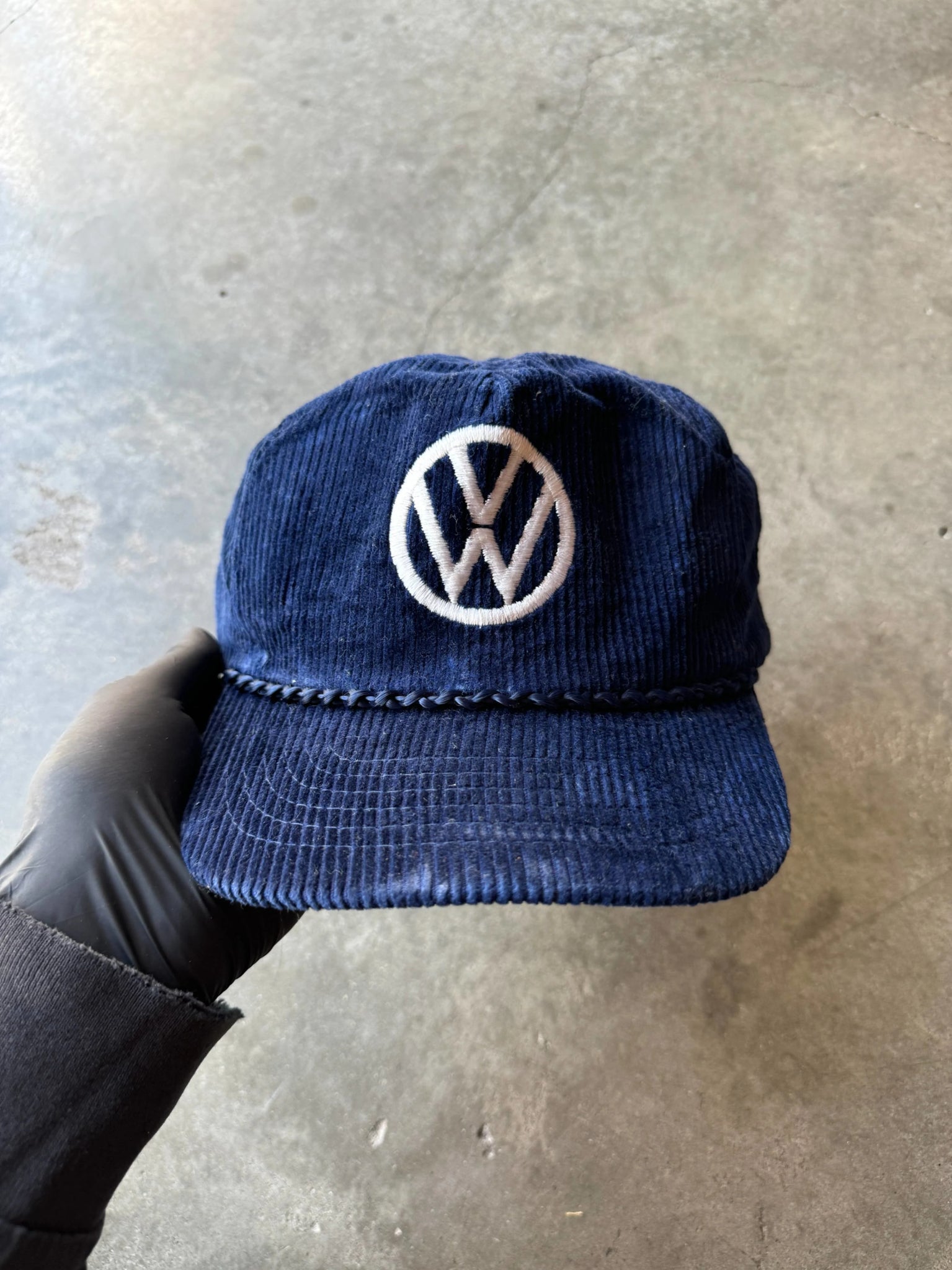 1990S VOLKSWAGEN HAT