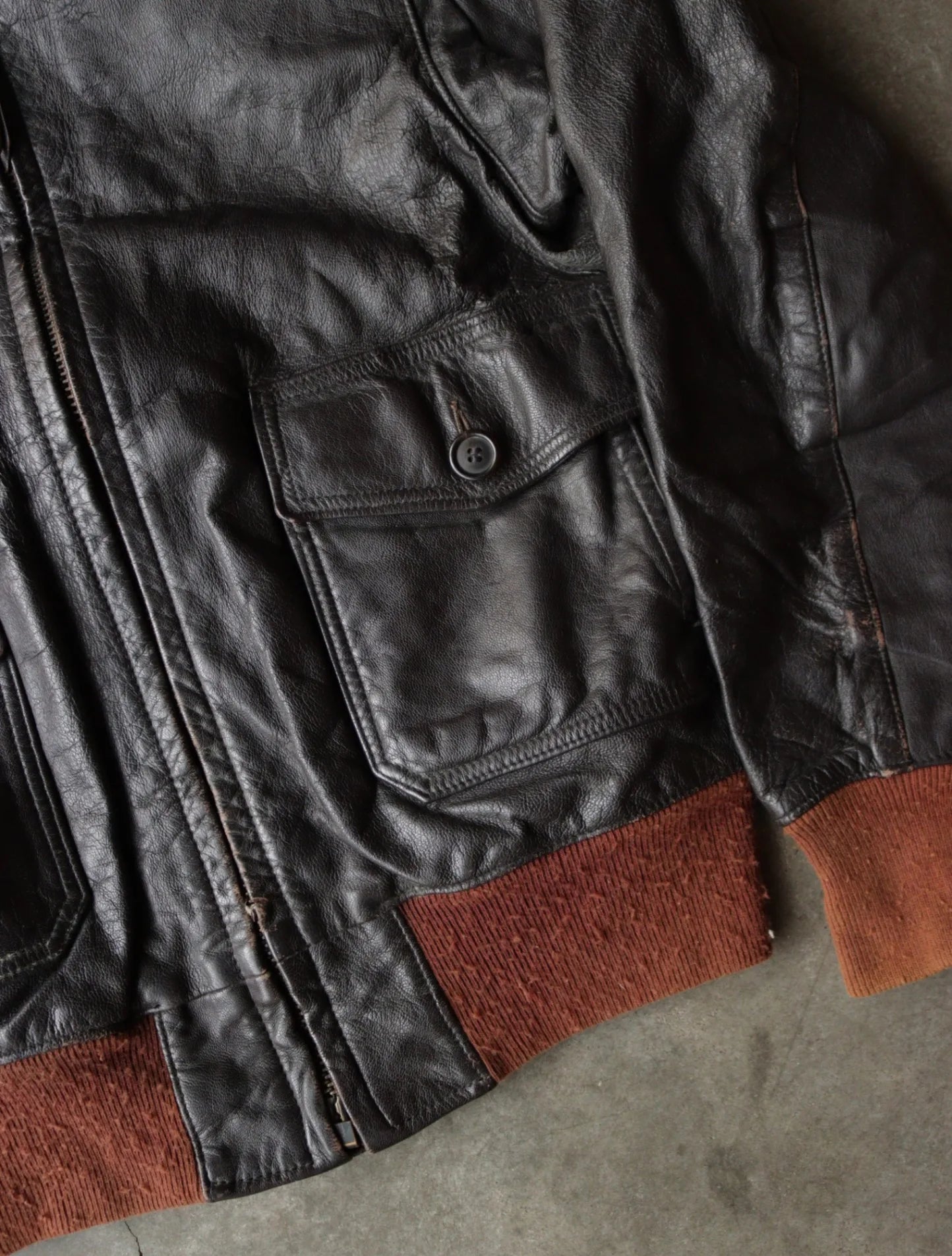 1990S LEATHER FUR COLLARED JACKET