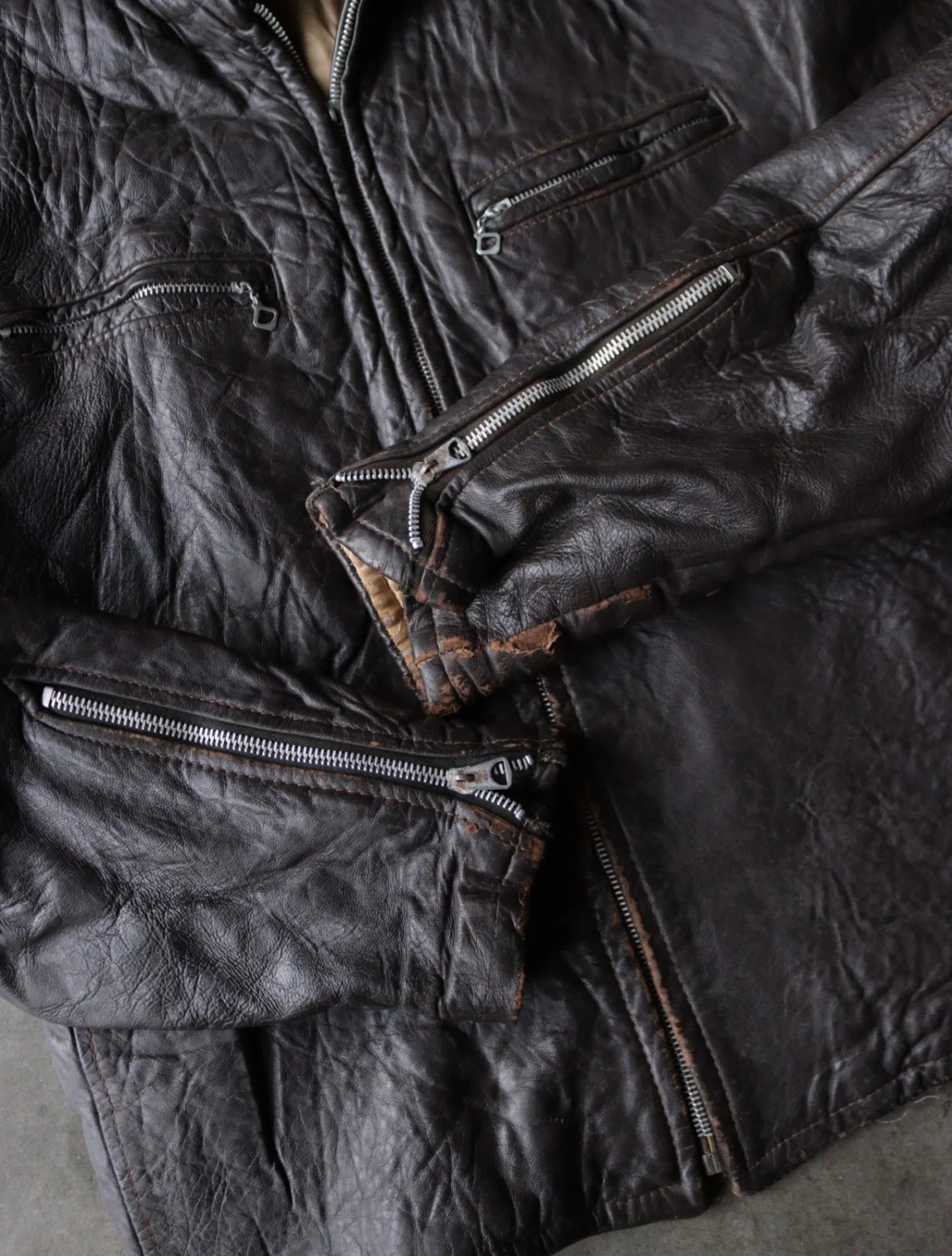 1990S LEATHER CAFE RACER JACKET