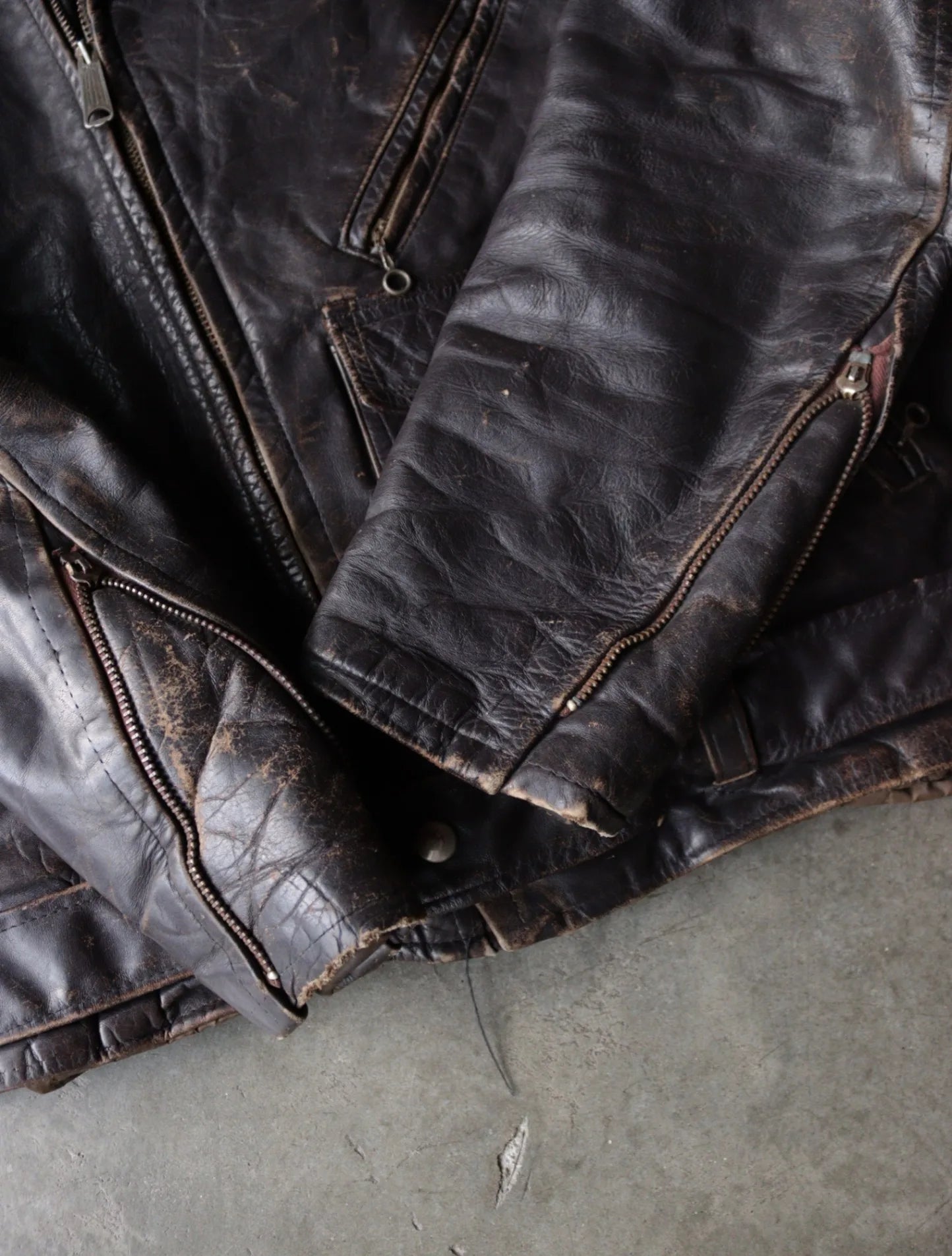 1960S LEATHER BIKER JACKET