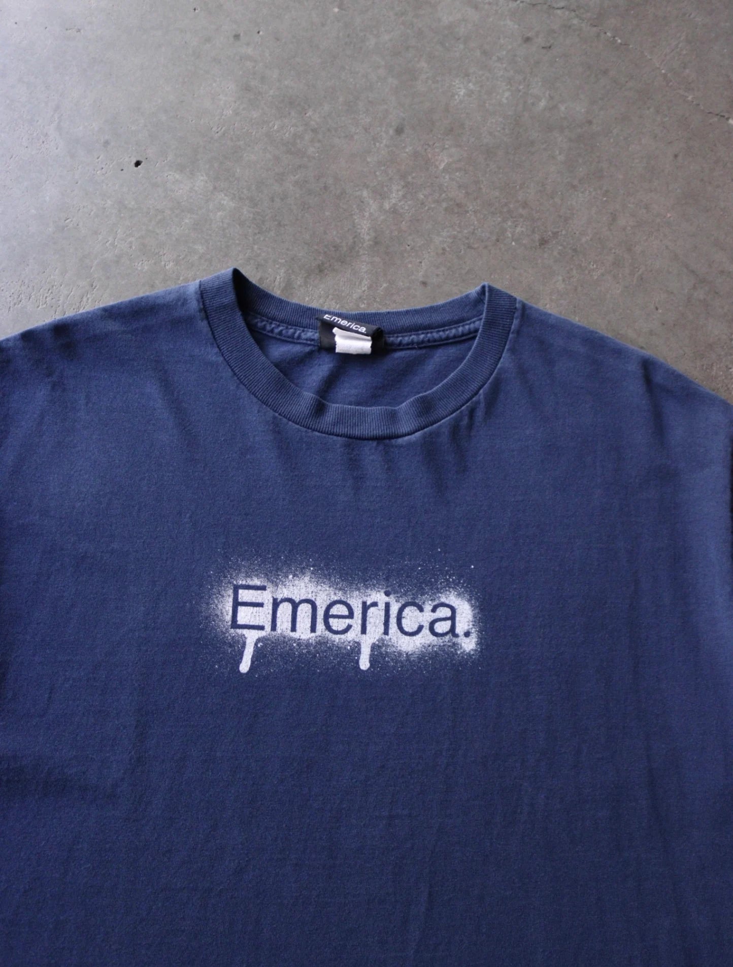 2000S EMERICA TEE