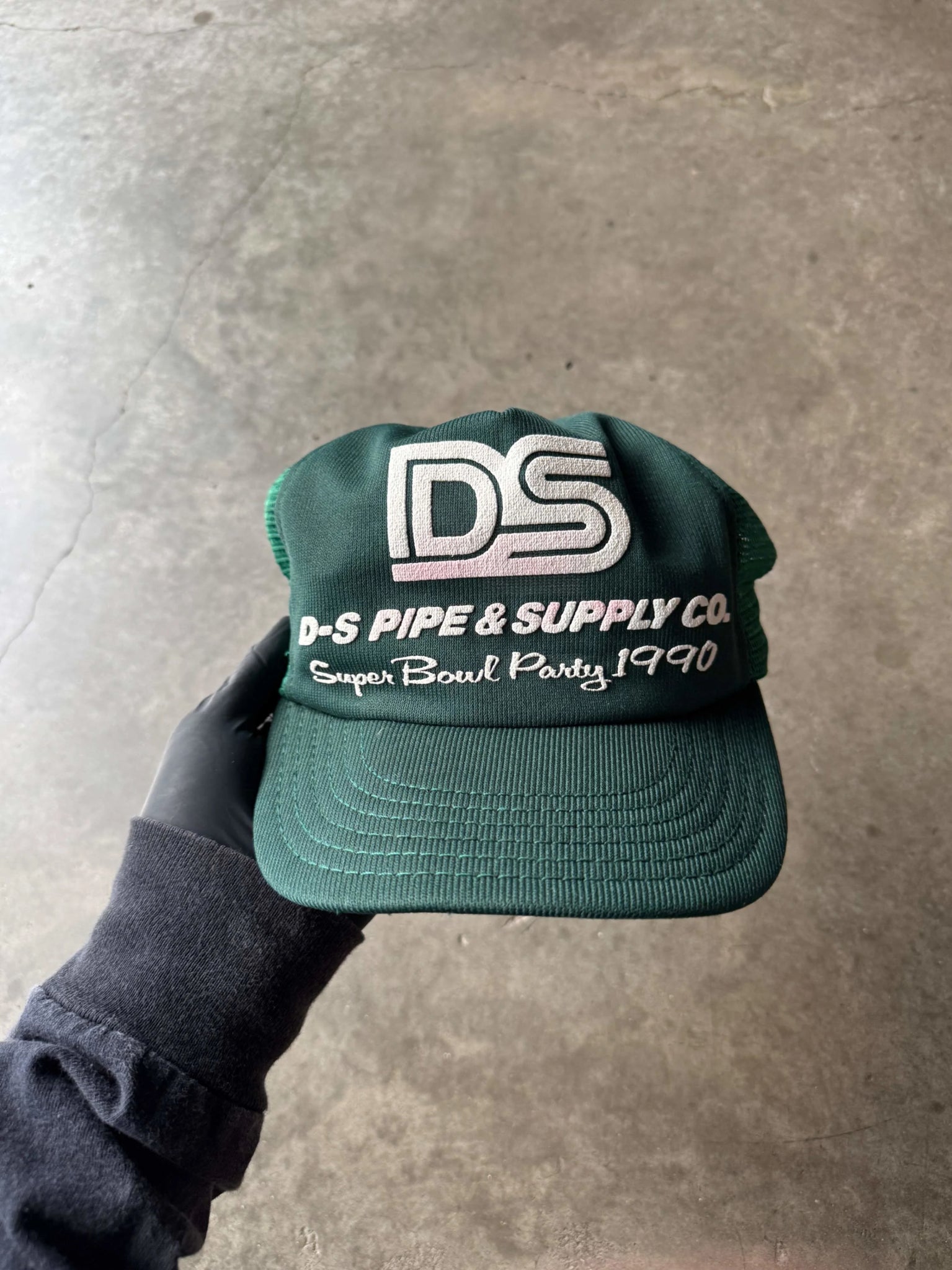 1990S PIPE AND SUPPLY HAT