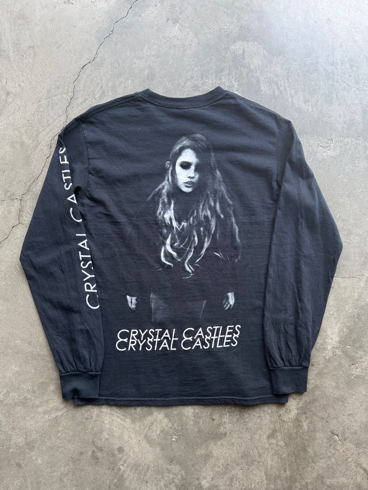 2010S CRYSTAL CASTLES (II) TEE