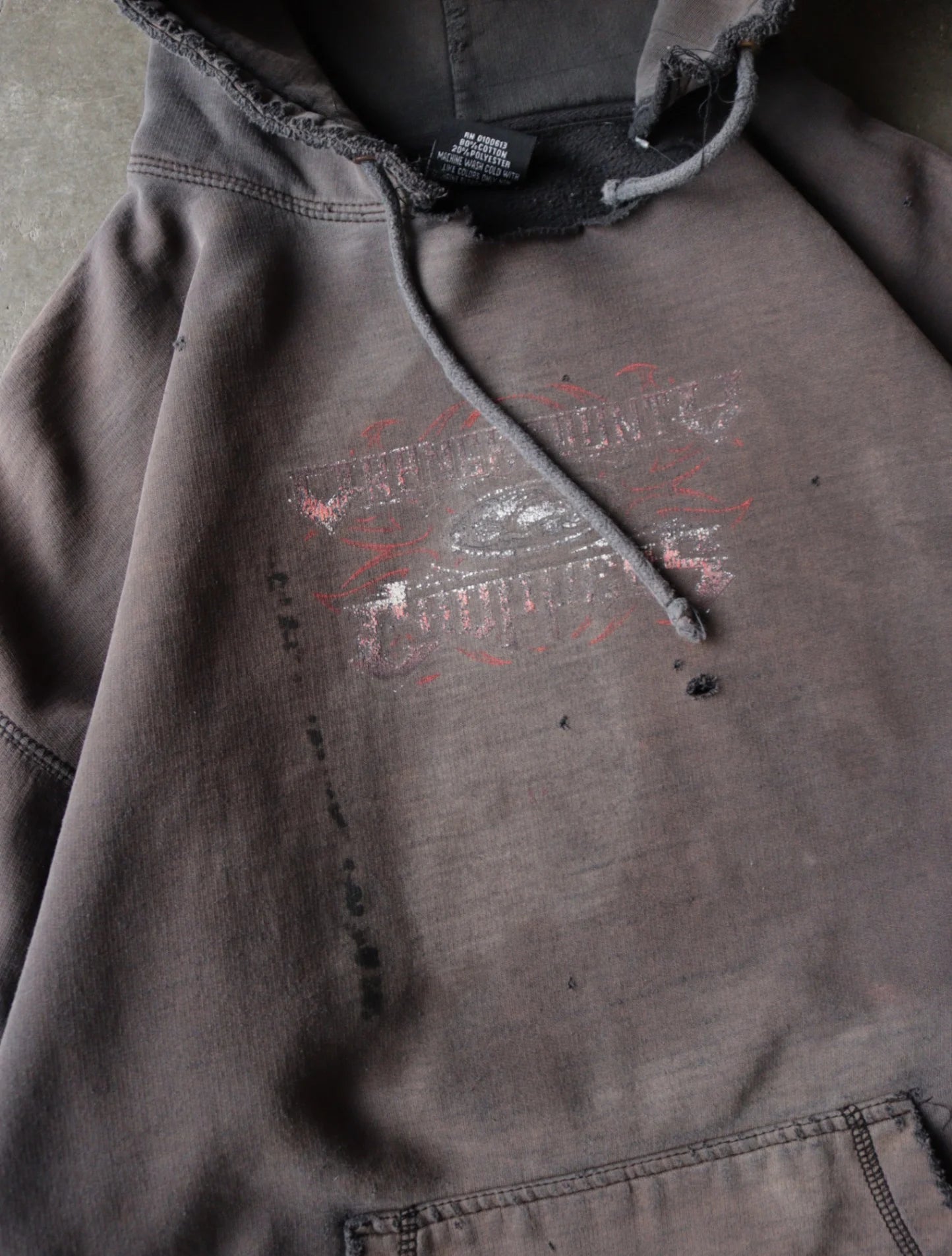 1990S FADED DISTRESSED HOODED SWEATSHIRT