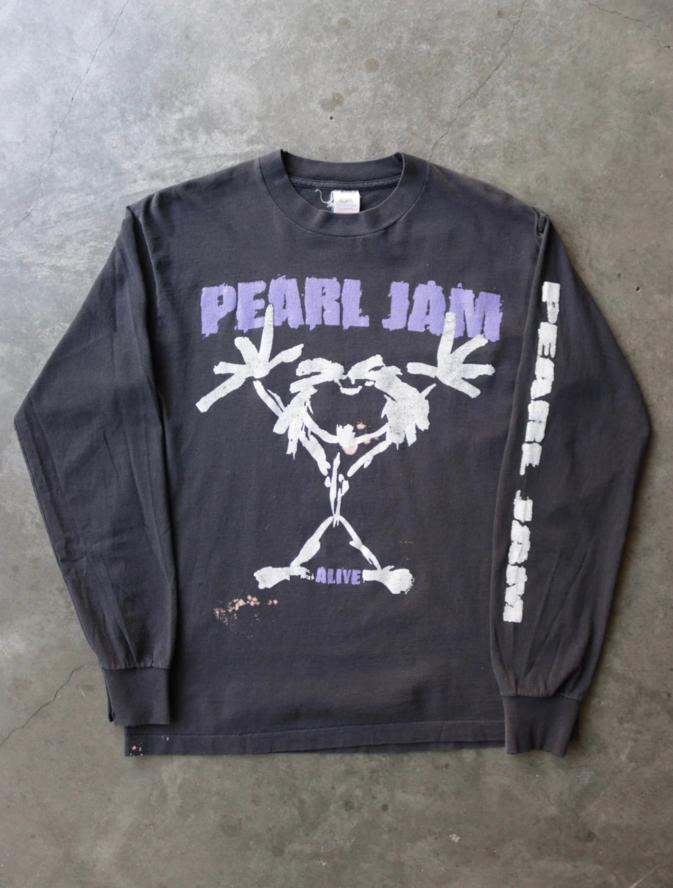 199S PEARL JAM ALIVE L/S BAND TEE