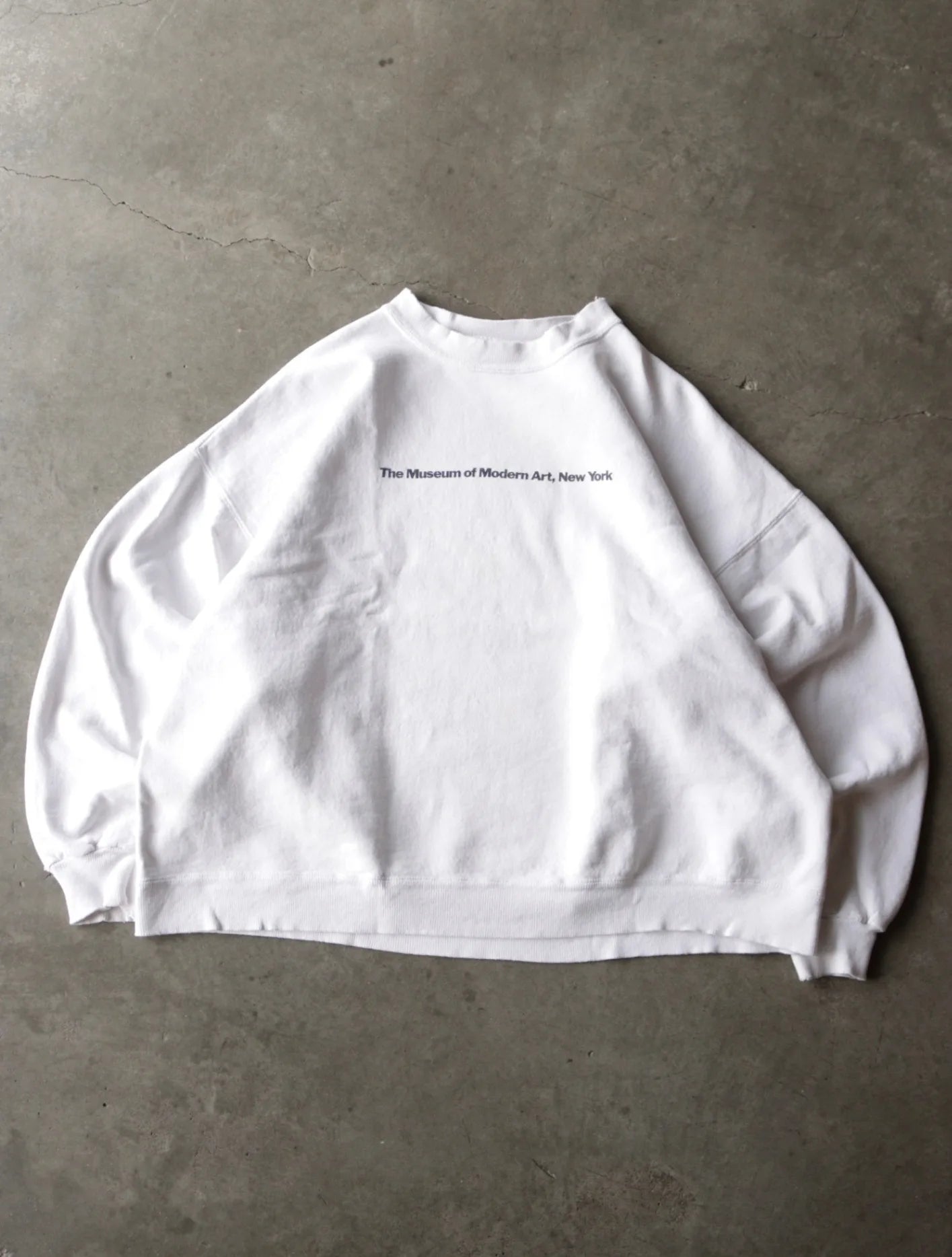 1990S MOMA SWEATSHIRT