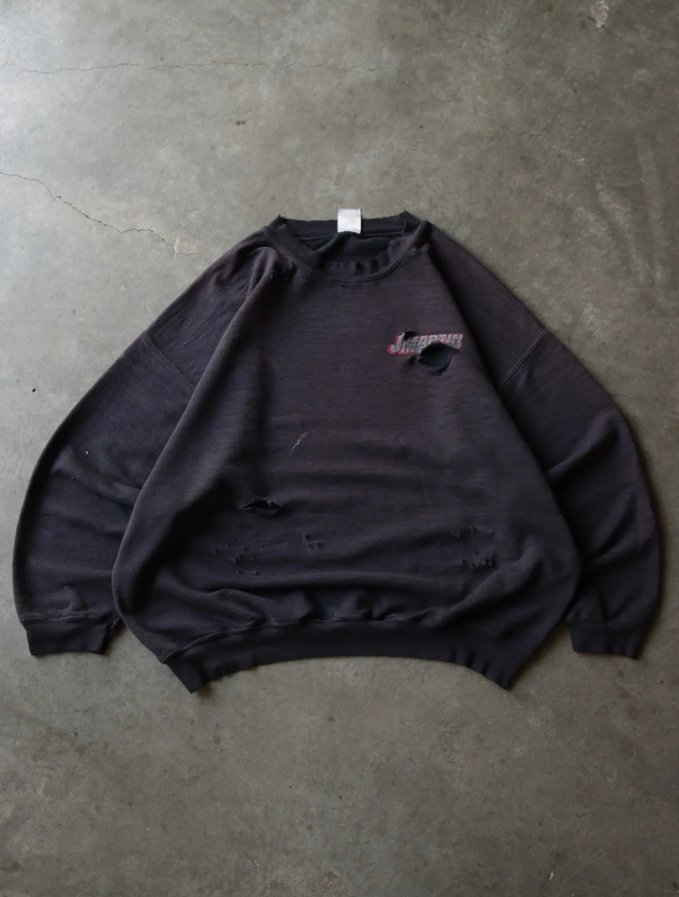 1990S FADED BLACK DISTRESSED SWEATSHIRT