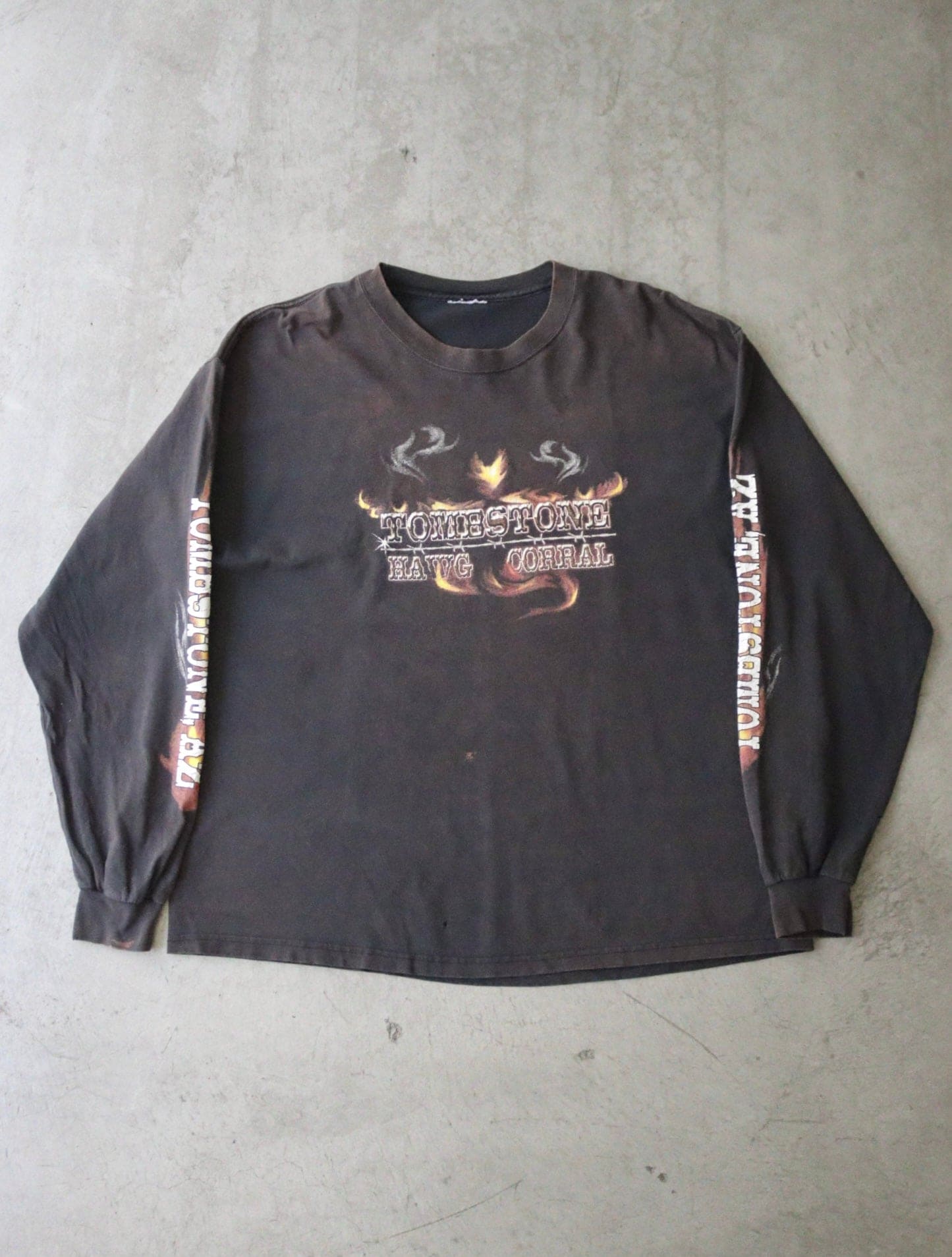 2000S TOMBSTONE FADED L/S TEE