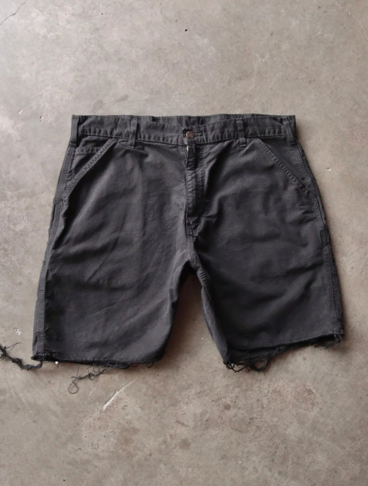 2000S OVERDYED CHOPPED CARHARTT WORK SHORTS