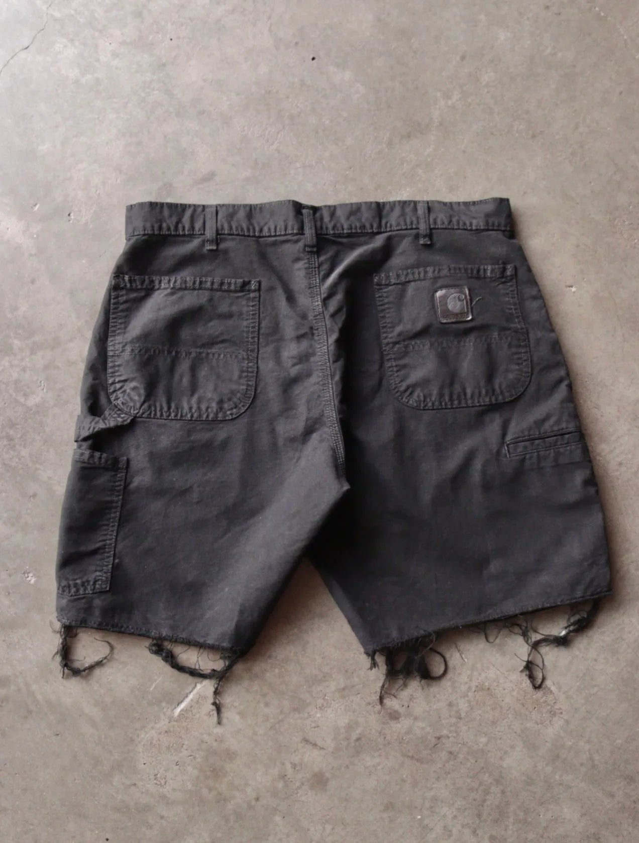 2000S OVERDYED CHOPPED CARHARTT WORK SHORTS