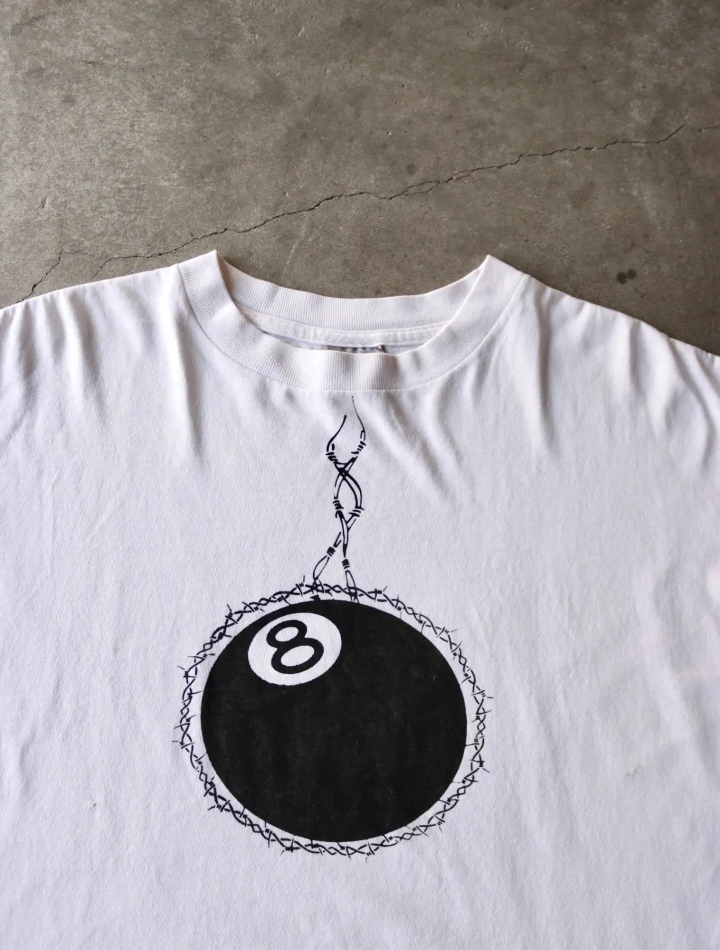 2000S 8 BALL L/S TEE