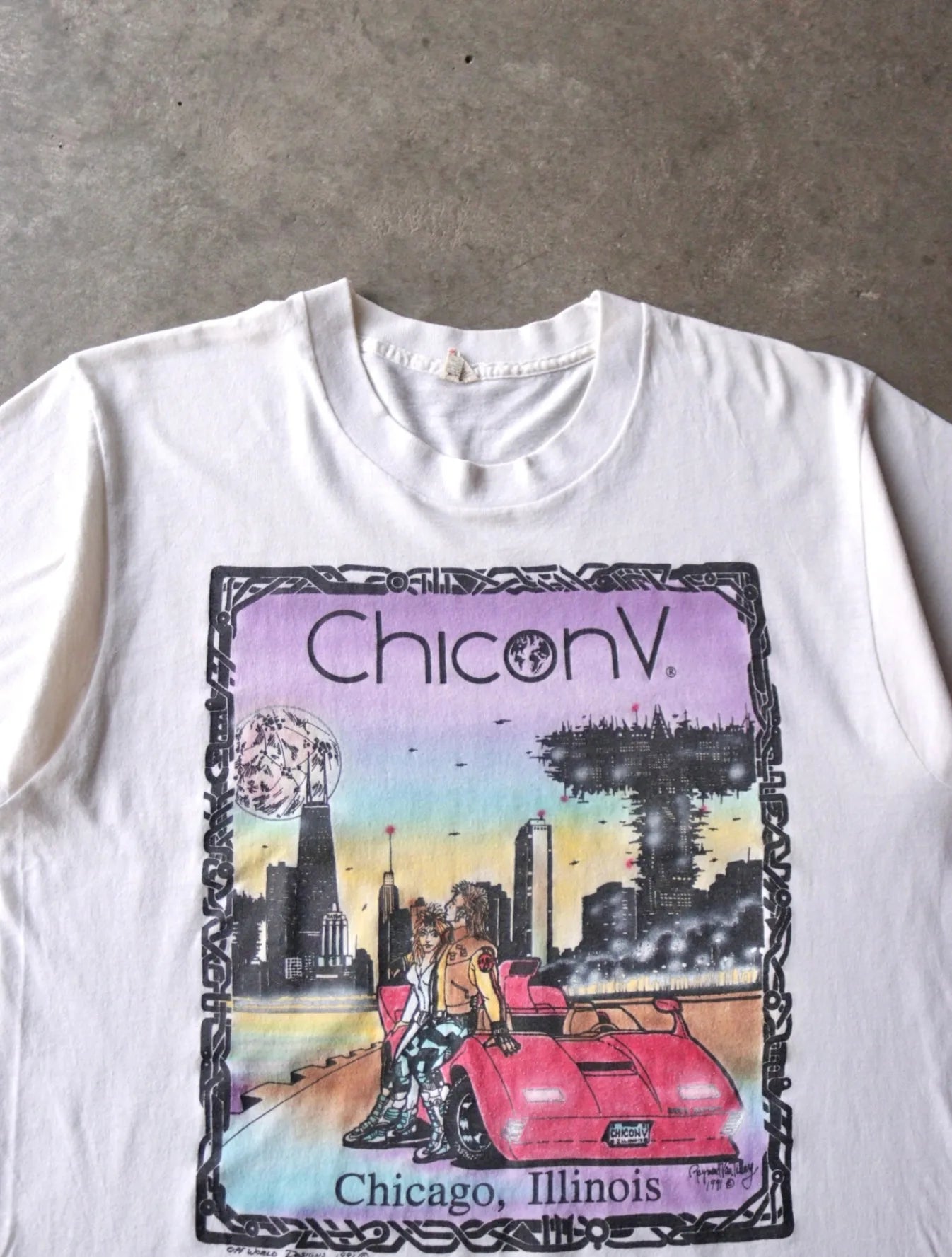 1980S CHICONV CAR TEE