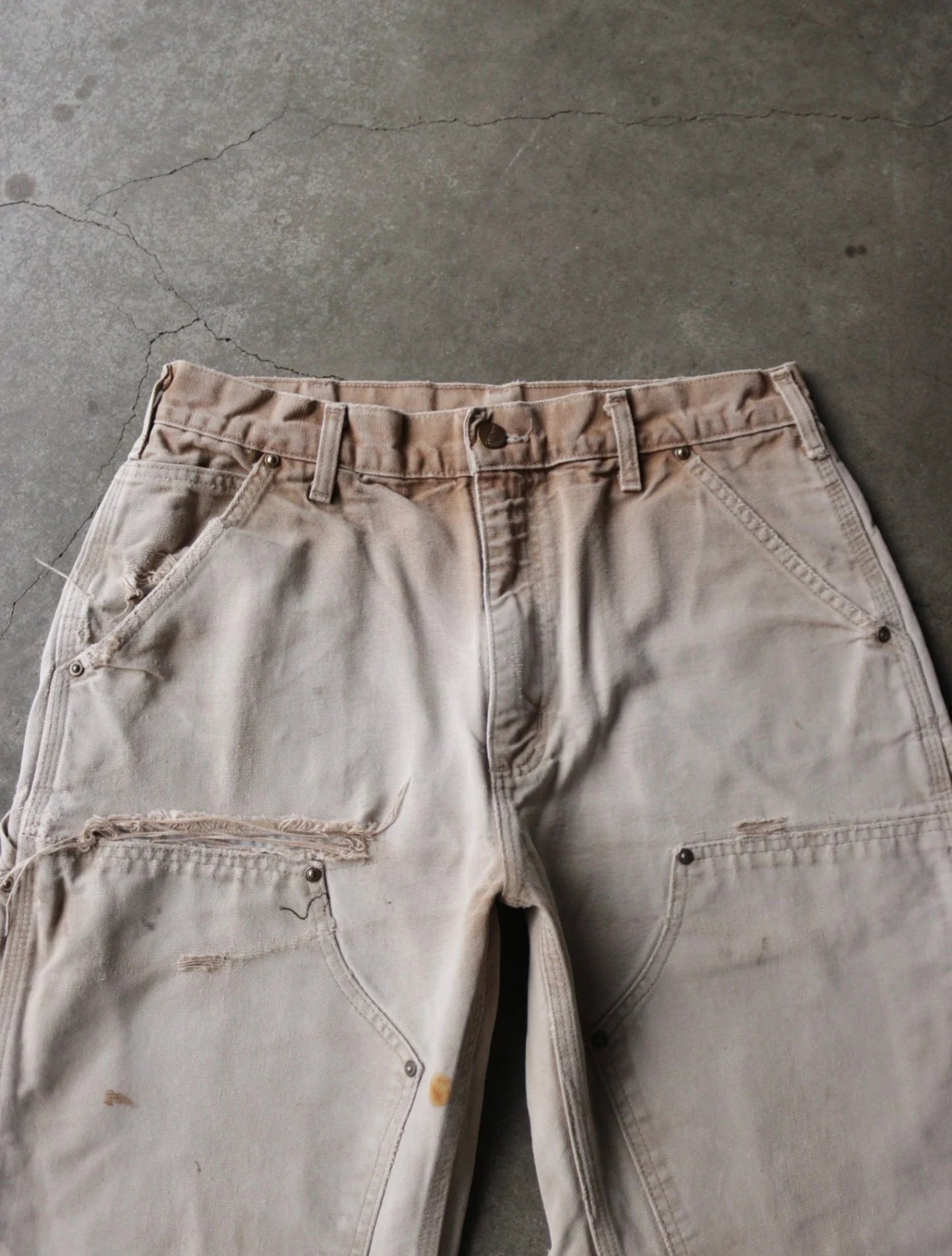 2000S DISTRESSED CARHARTT DOUBLE KBEE WORK PANTS