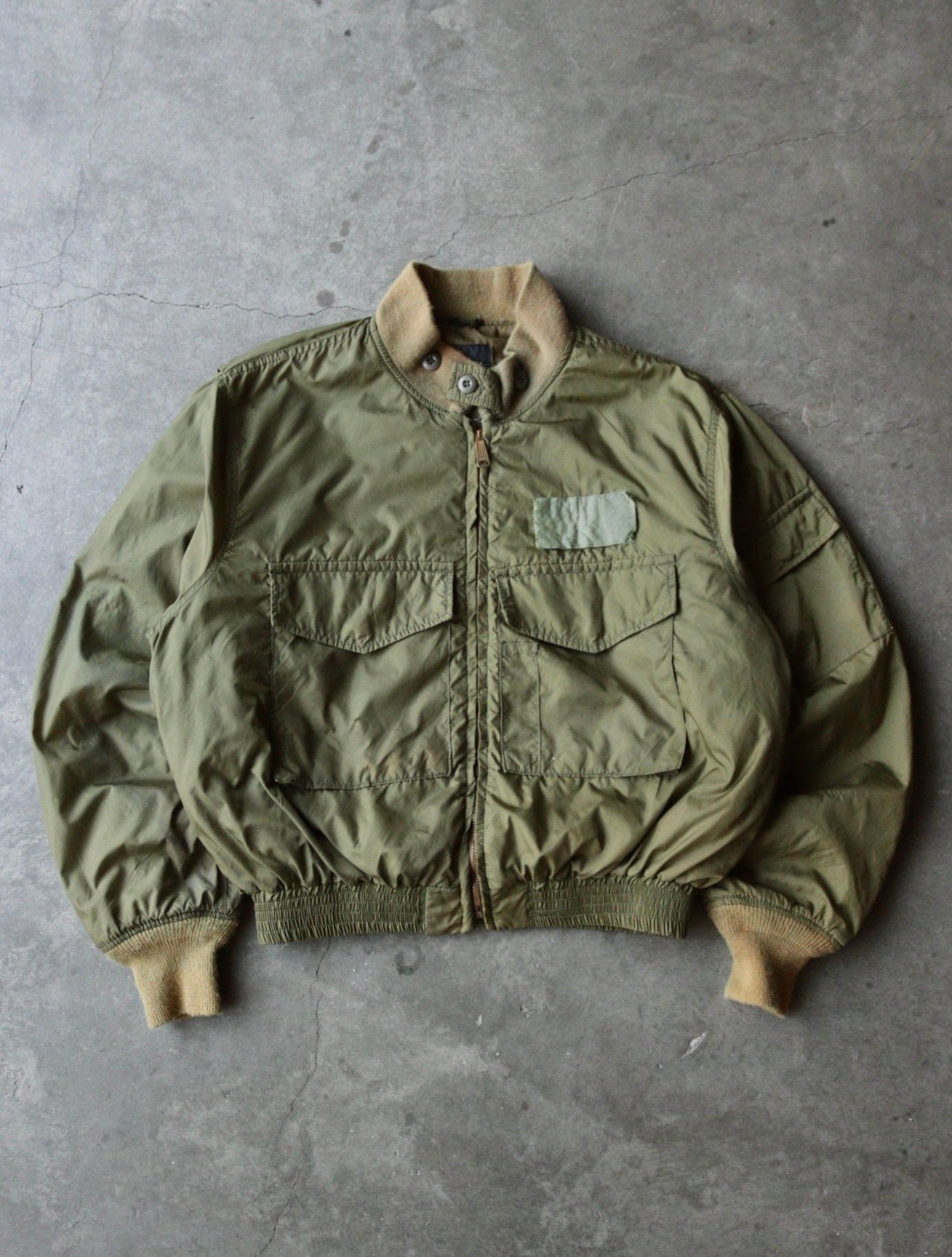 1970S WEP MILITARY GREEN BOMBER JACKET