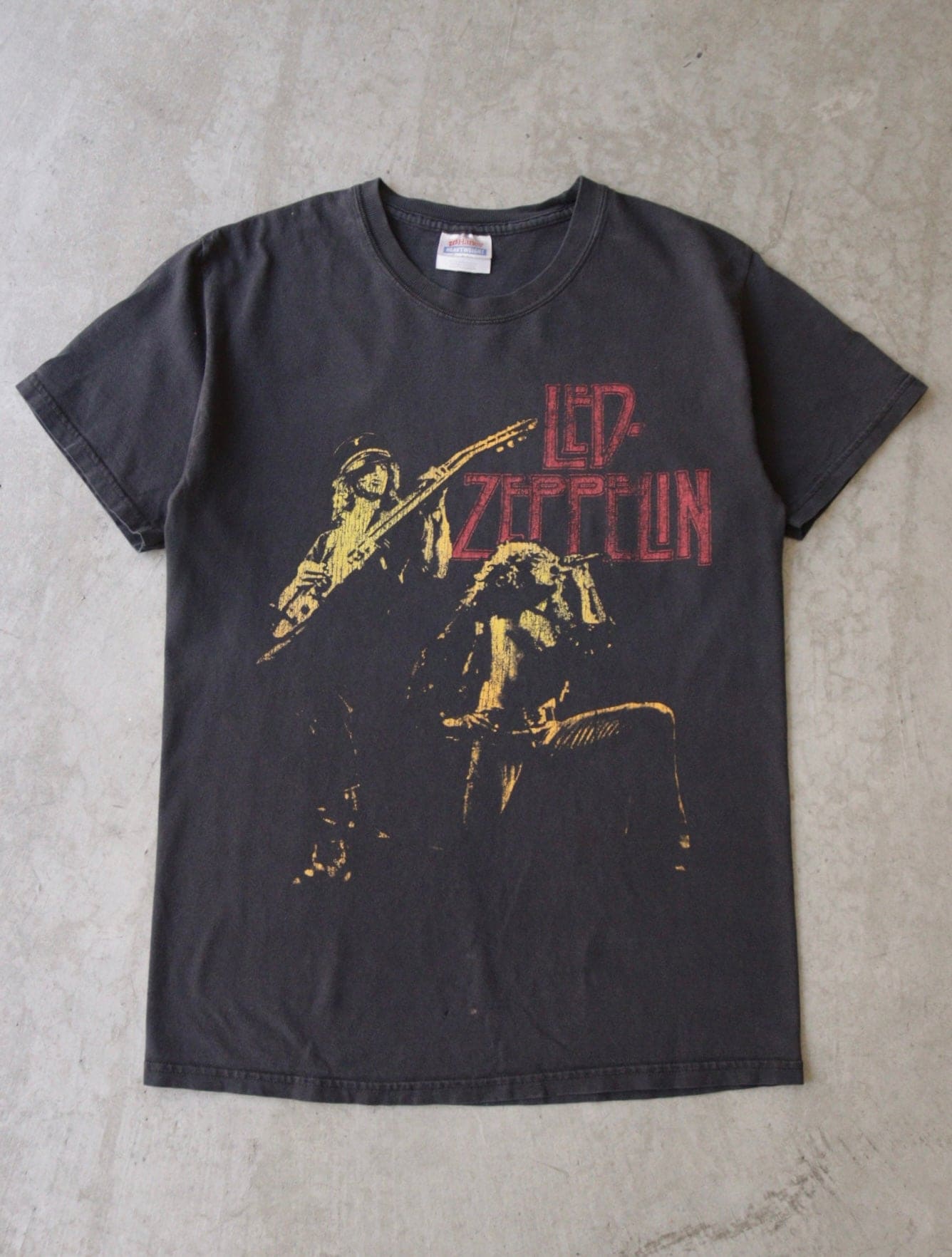 2000S LED ZEPPELIN FADED BAND TEE