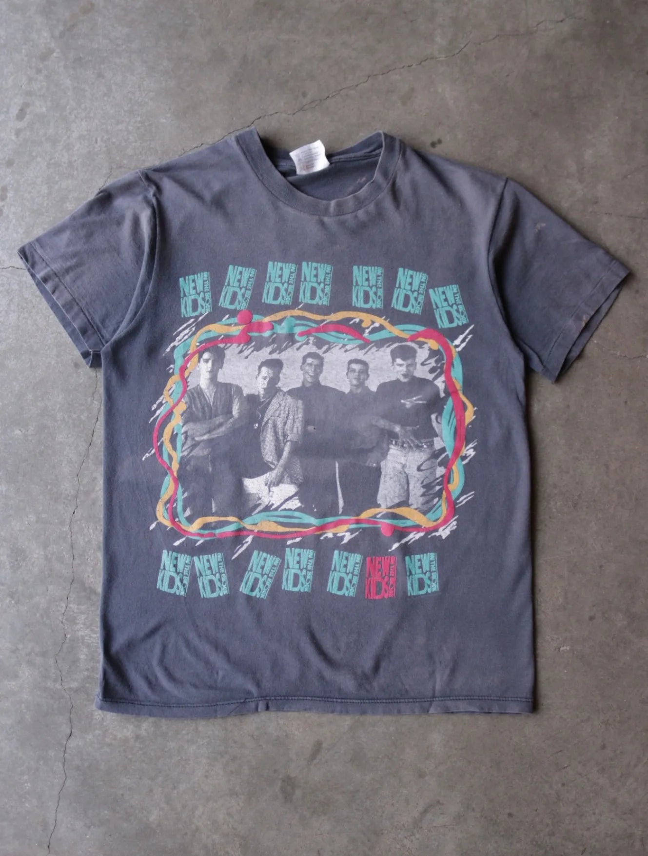 2000S NEW KIDS ON THE BLOCK BAND TEE
