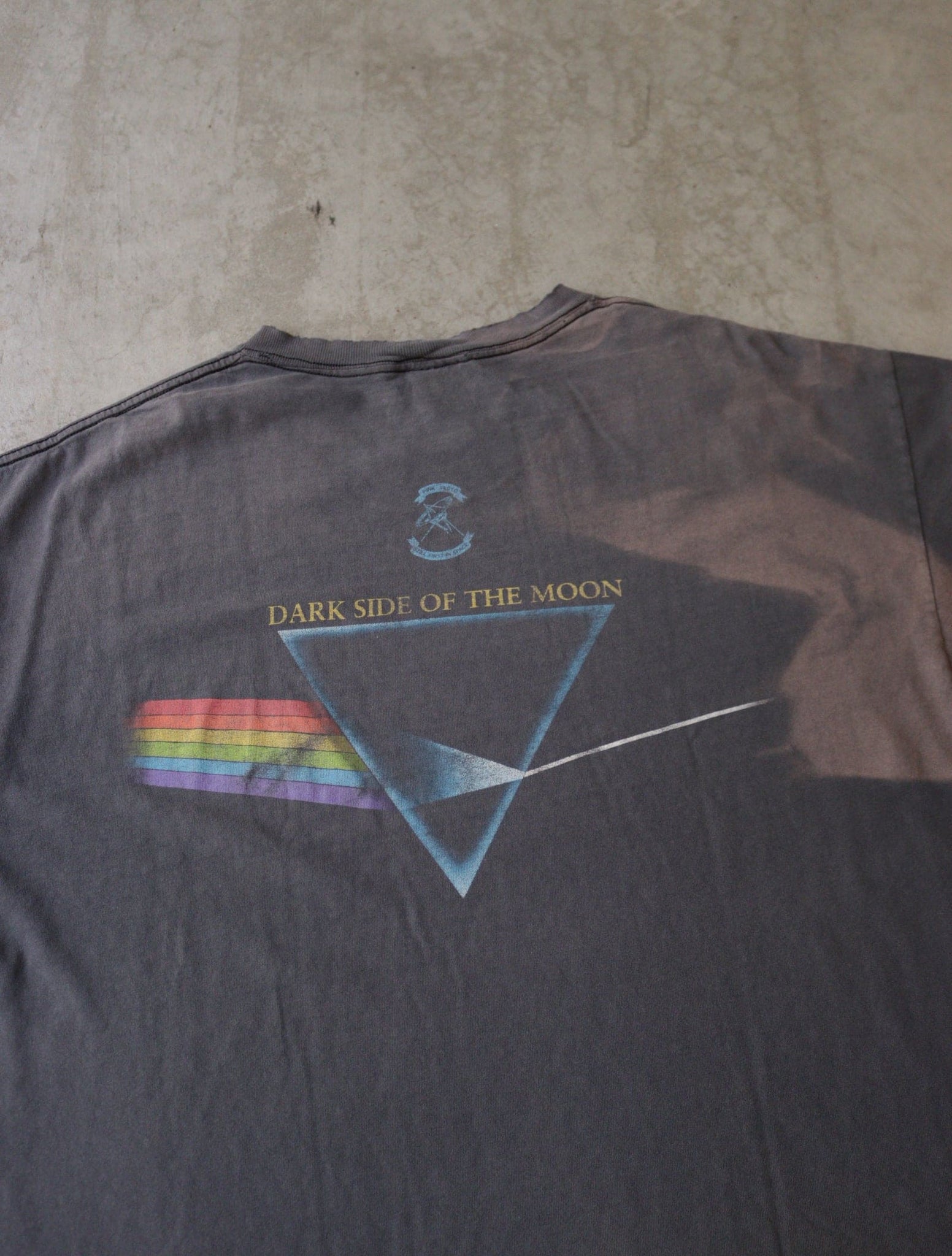 1990S PINK FLOYD DARK SIDE OF THE MOON FADED BAND TEE