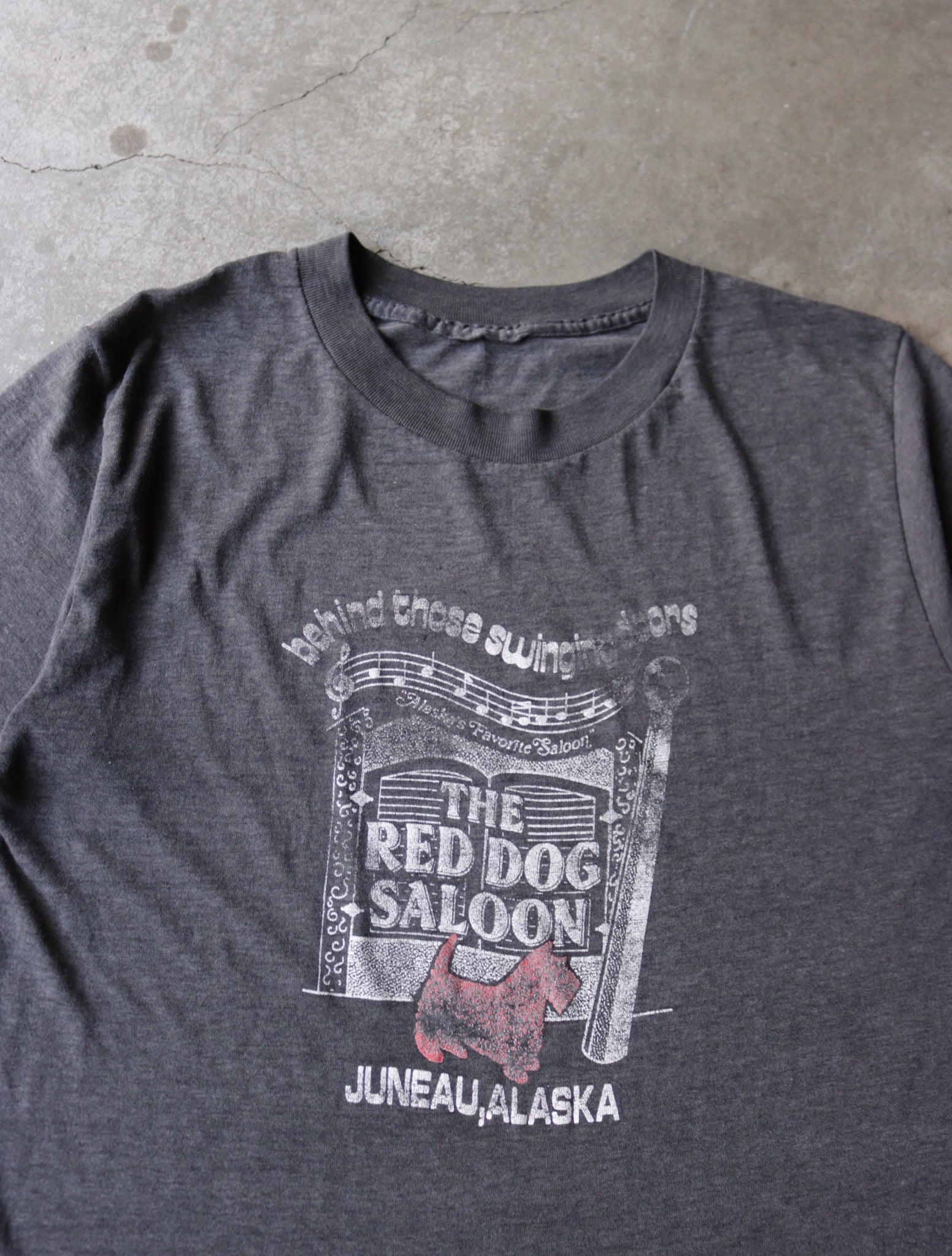 1980S FADED THE RED DOG SALOON TEE