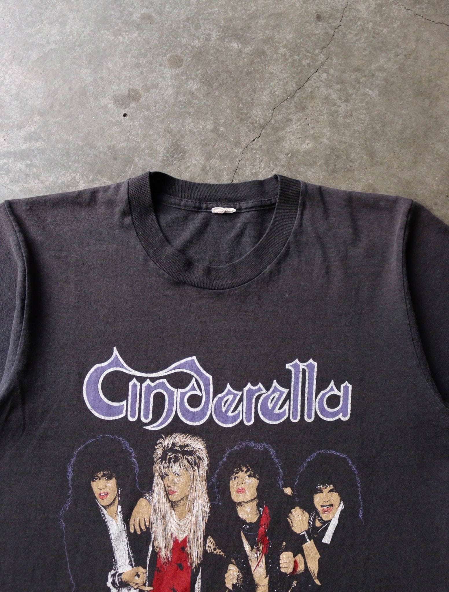 1980S CINDERELLA BAND TEE