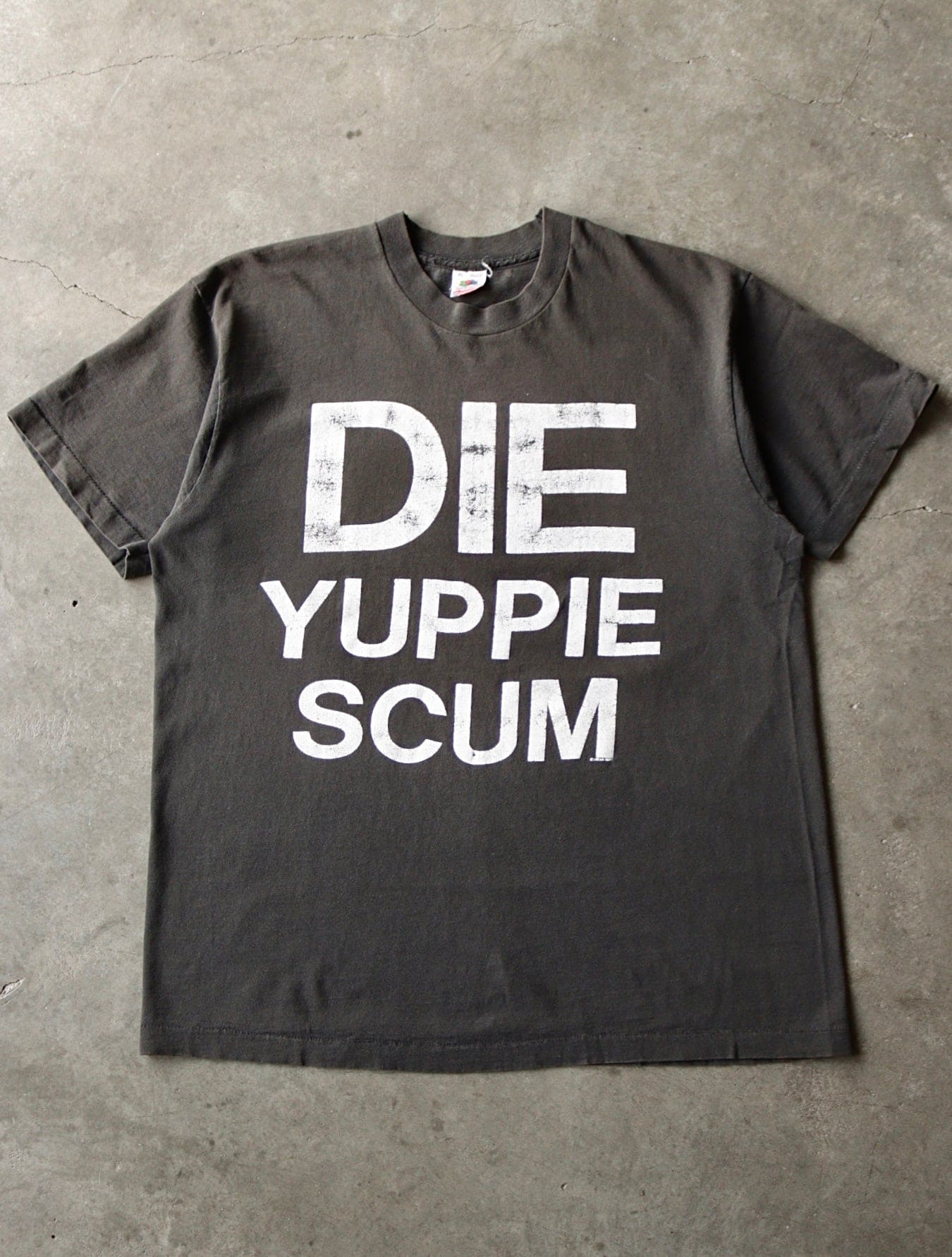 1990S DIE YUPPIE SCUM TEE