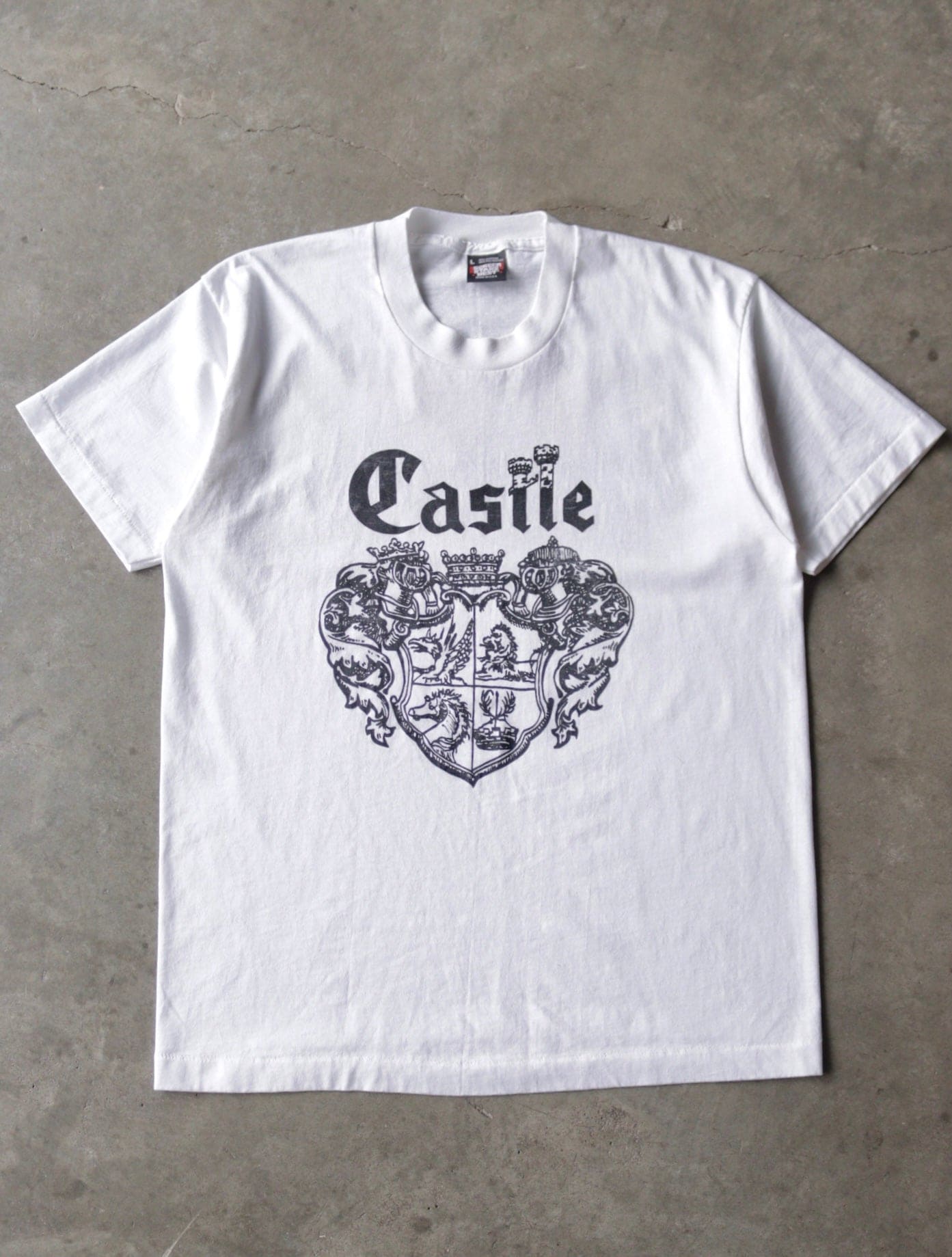 1990S CASTLE BAND TEE