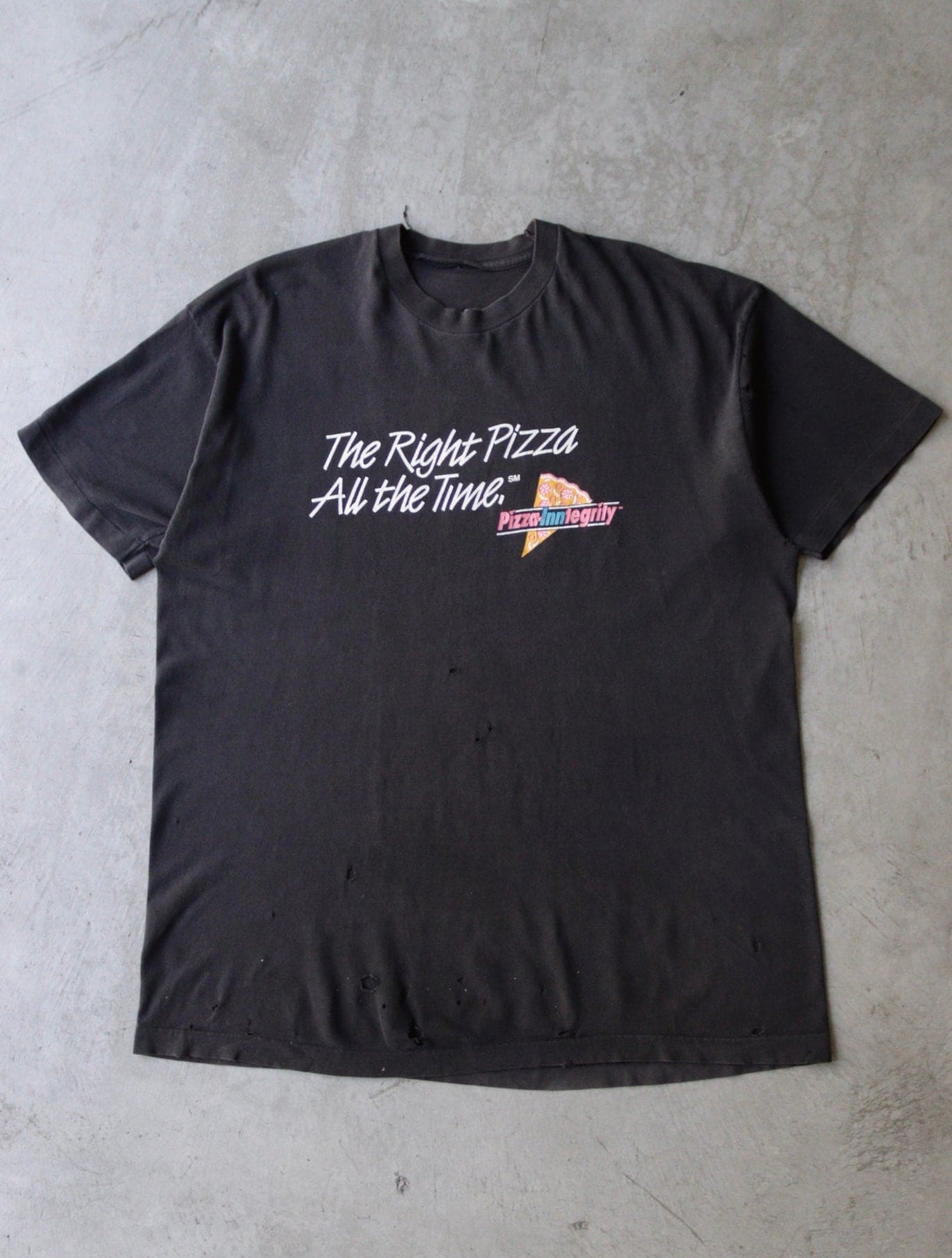 1990S THE RIGHT PIZZA DISTRESSED FADED TEE