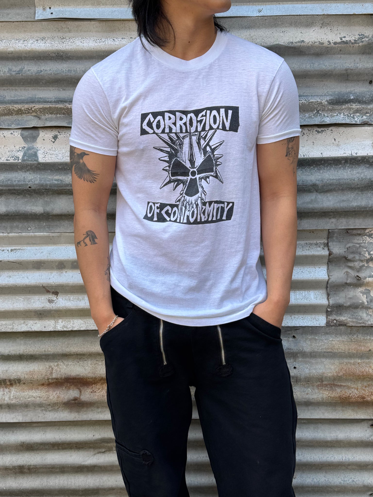 1980S CORROSION OF CONFORMITY BAND TEE