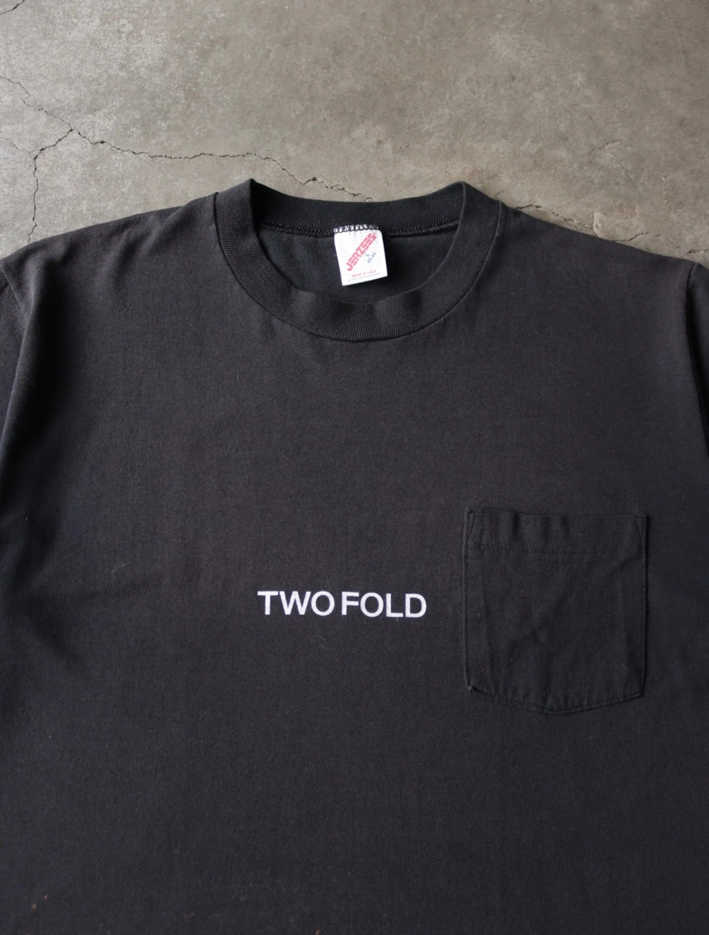 1990S FADED POCKET TEE