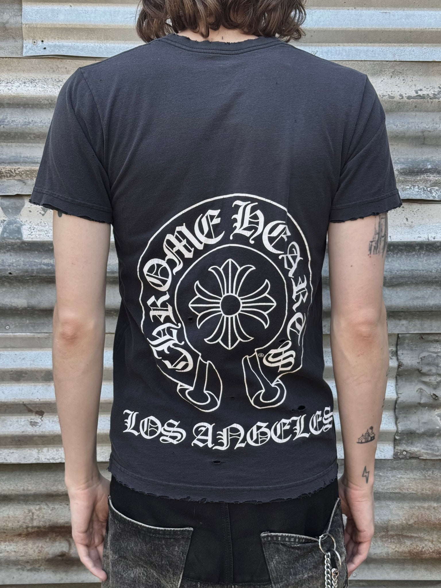 2000S CHROME HEARTS CITY LA DISTRESSED TEE